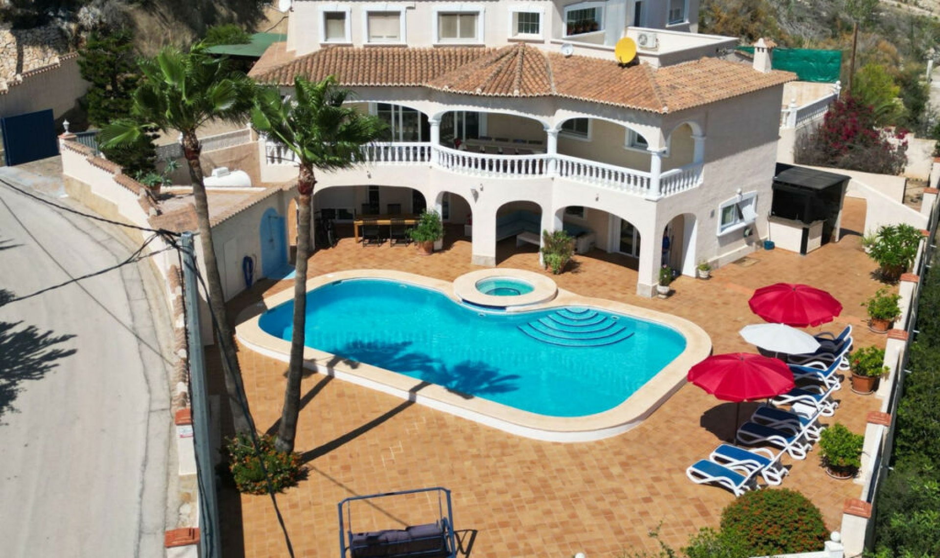 Resale - House -
Calpe