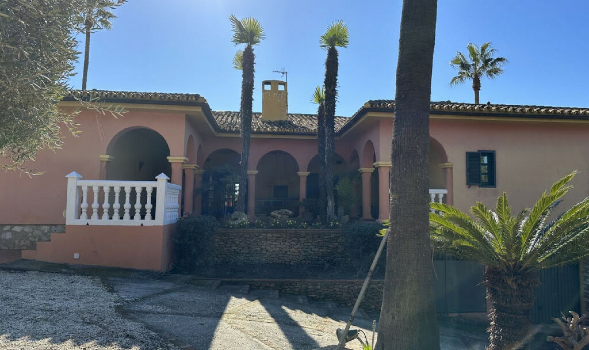 Resale - House -
Campo Mijas