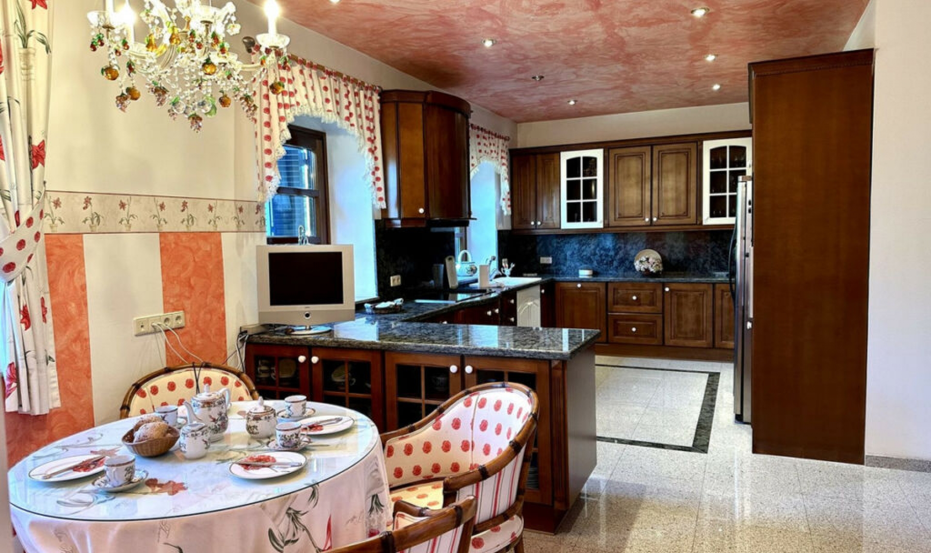 Resale - House -
Campo Mijas