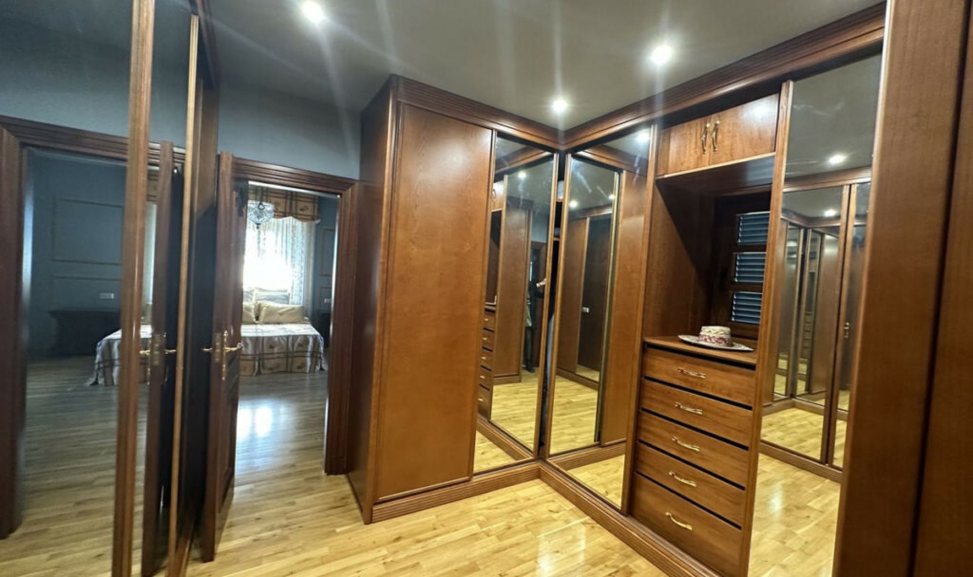 Resale - House -
Campo Mijas