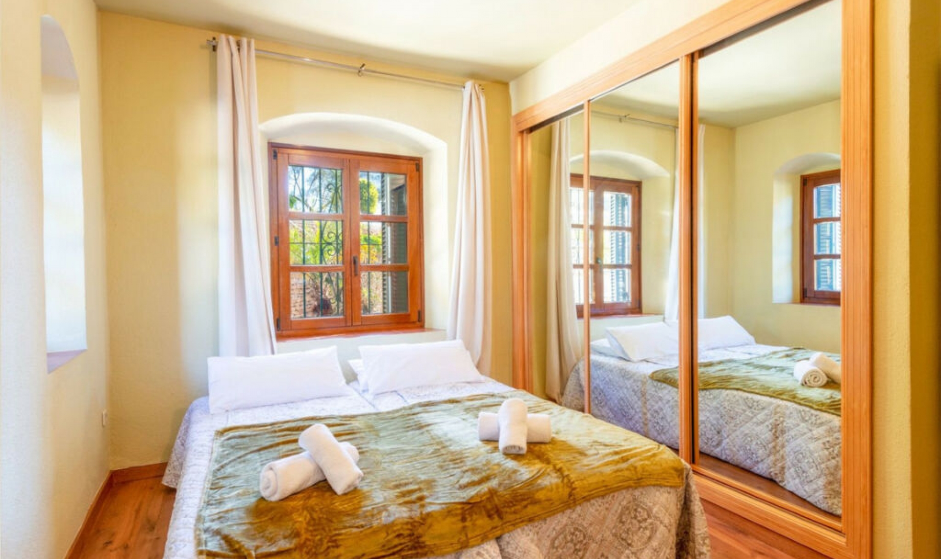 Resale - House -
Campo Mijas