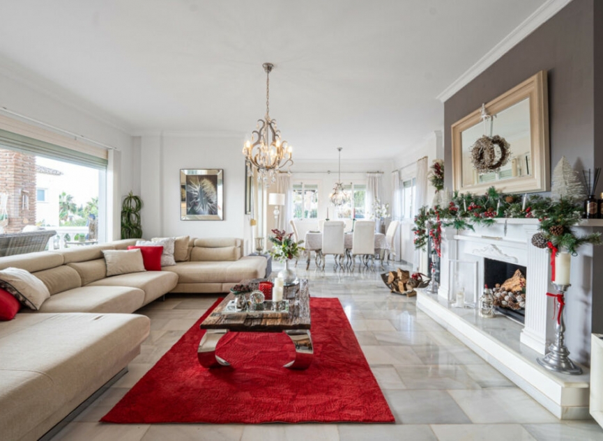 Resale - House -
Campo Mijas