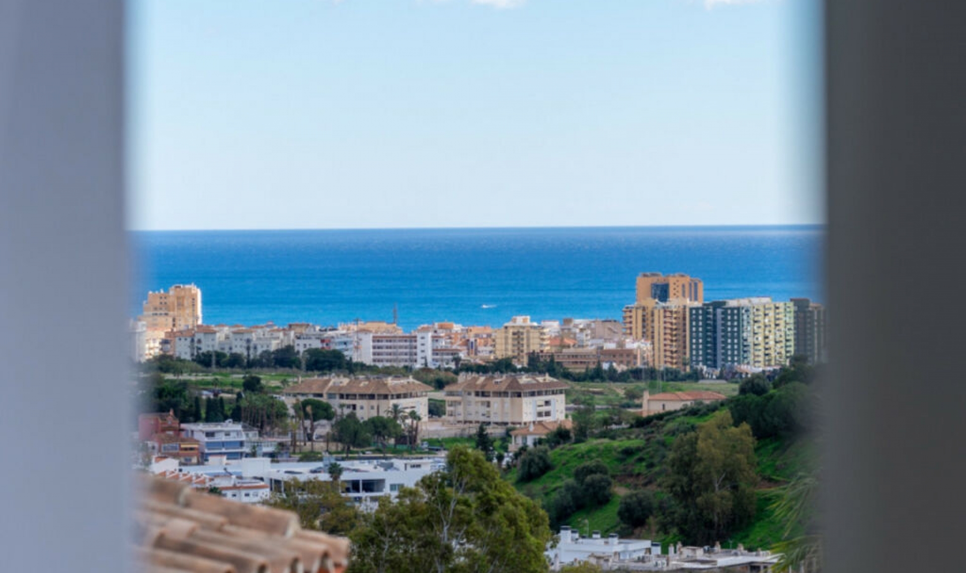 Resale - House -
Campo Mijas