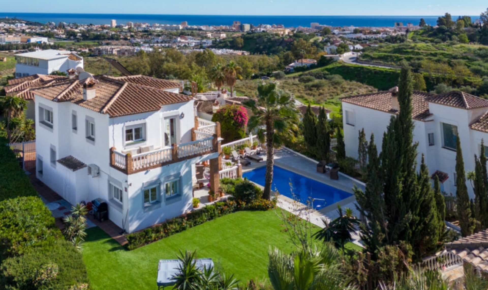 Resale - House -
Campo Mijas