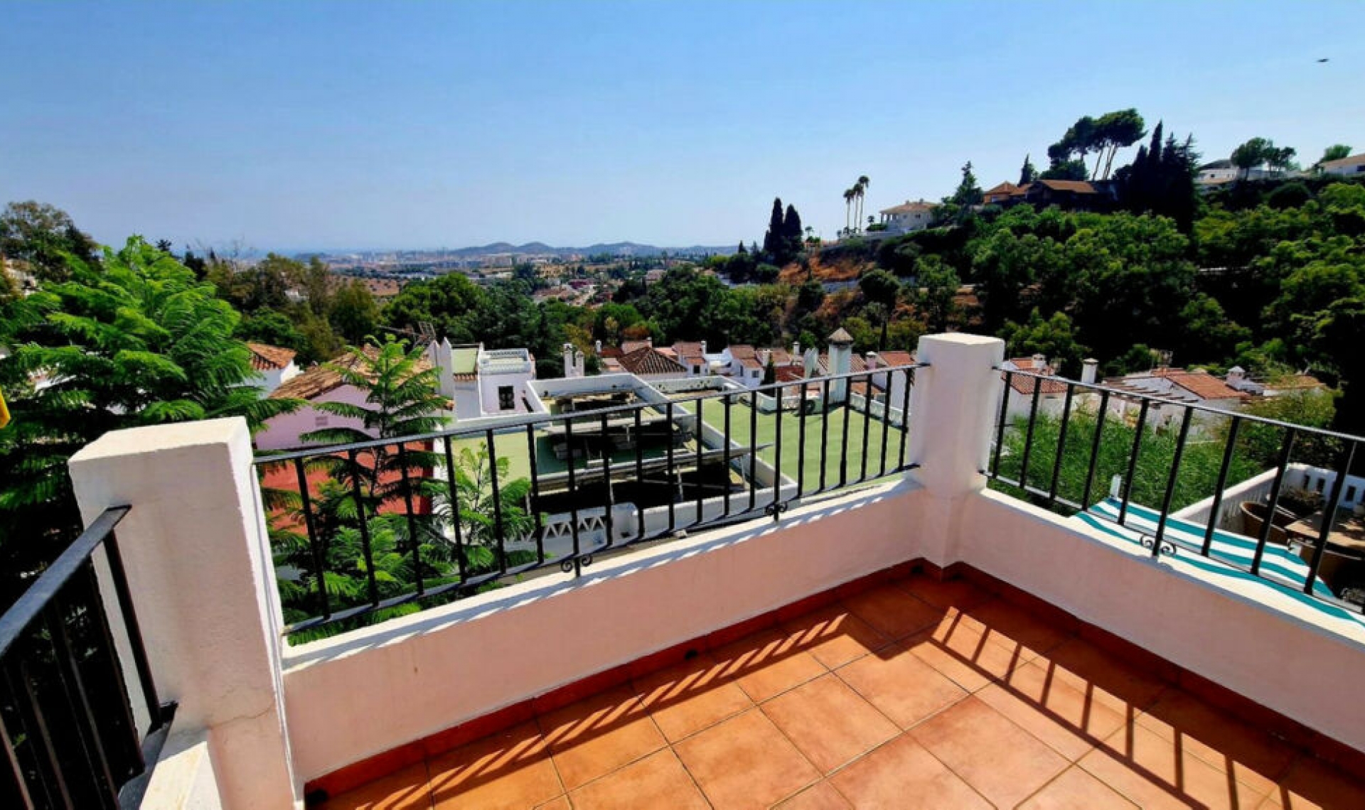 Resale - House -
Campo Mijas