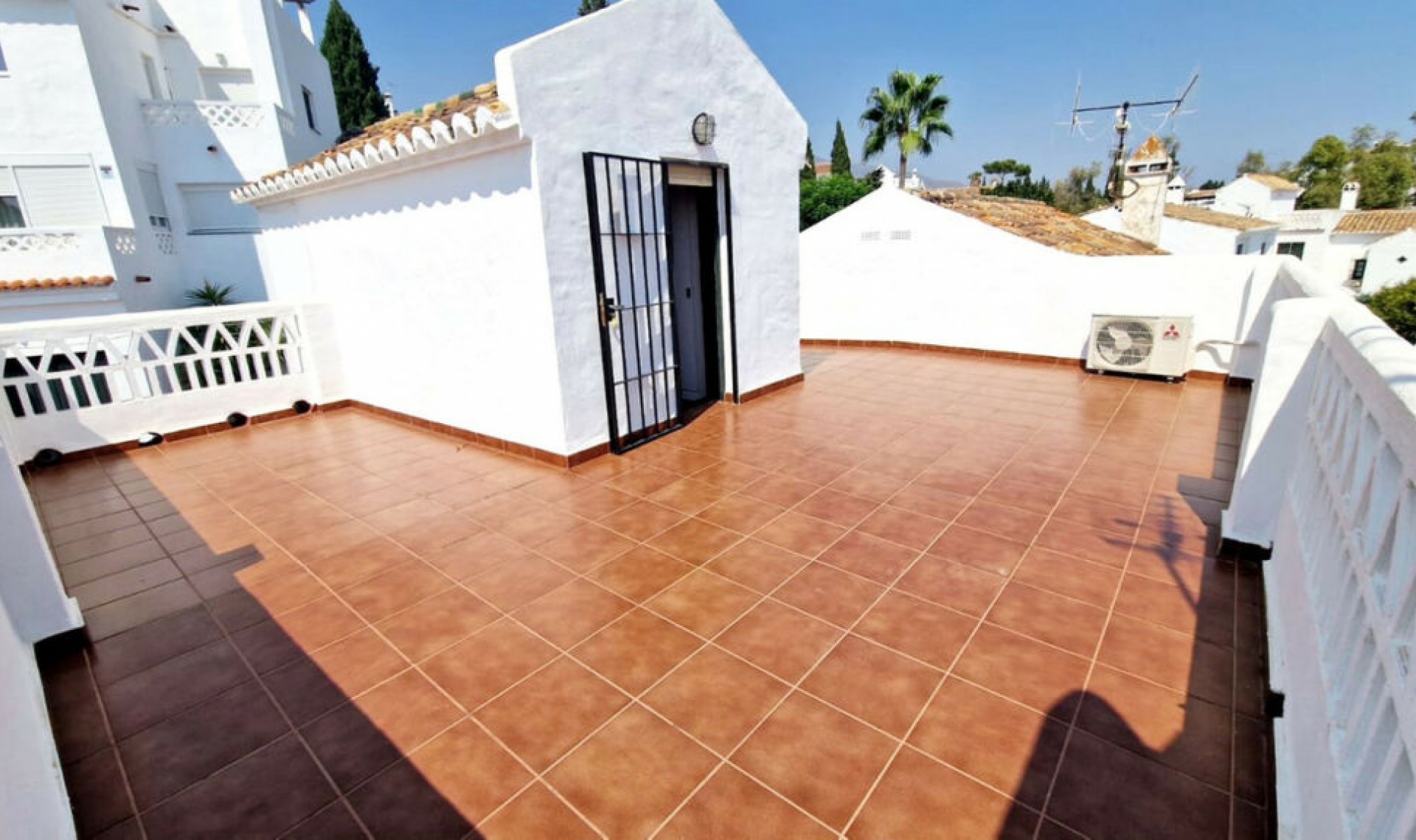 Resale - House -
Campo Mijas