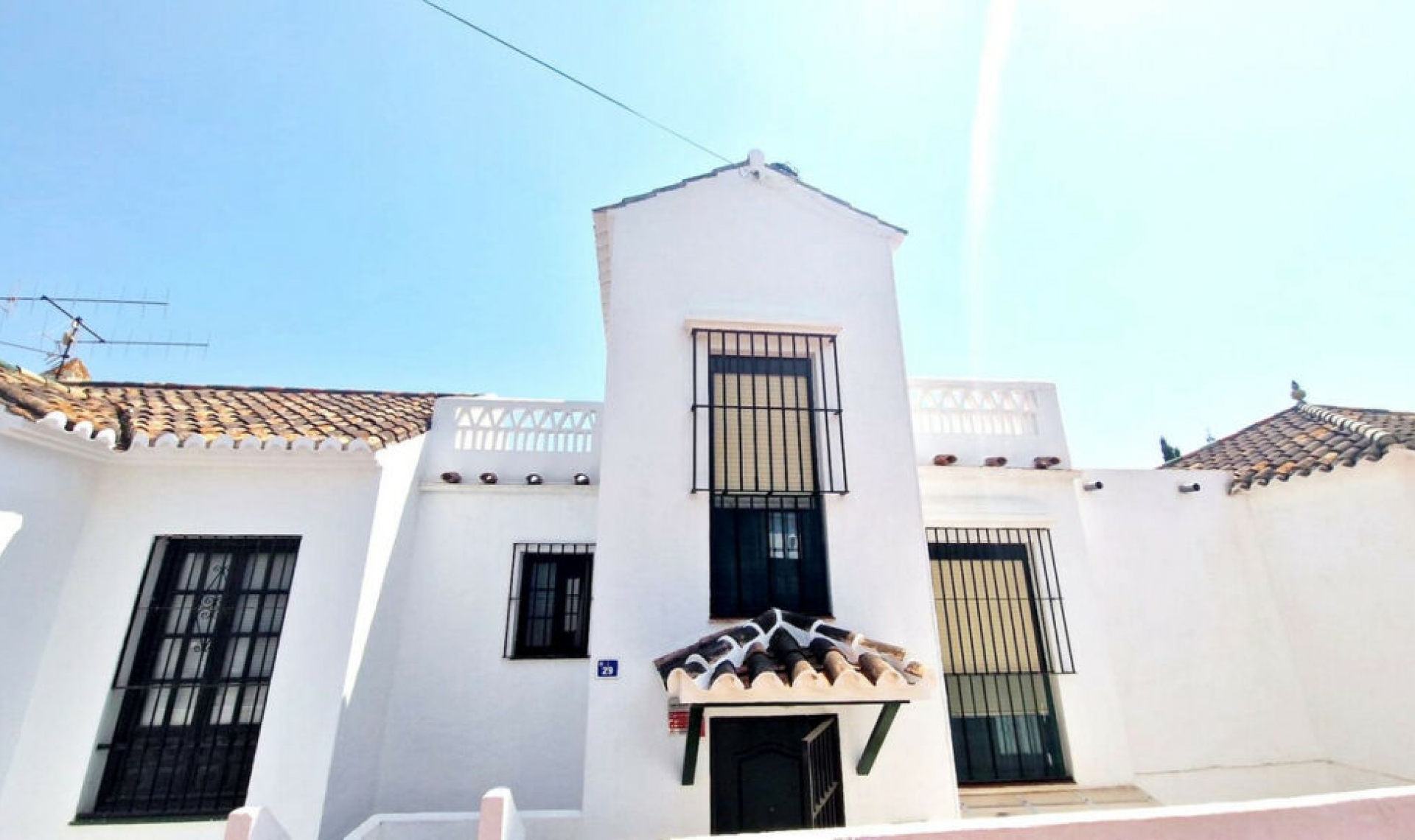 Resale - House -
Campo Mijas