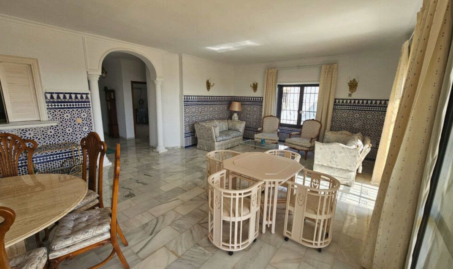 Resale - House -
Campo Mijas