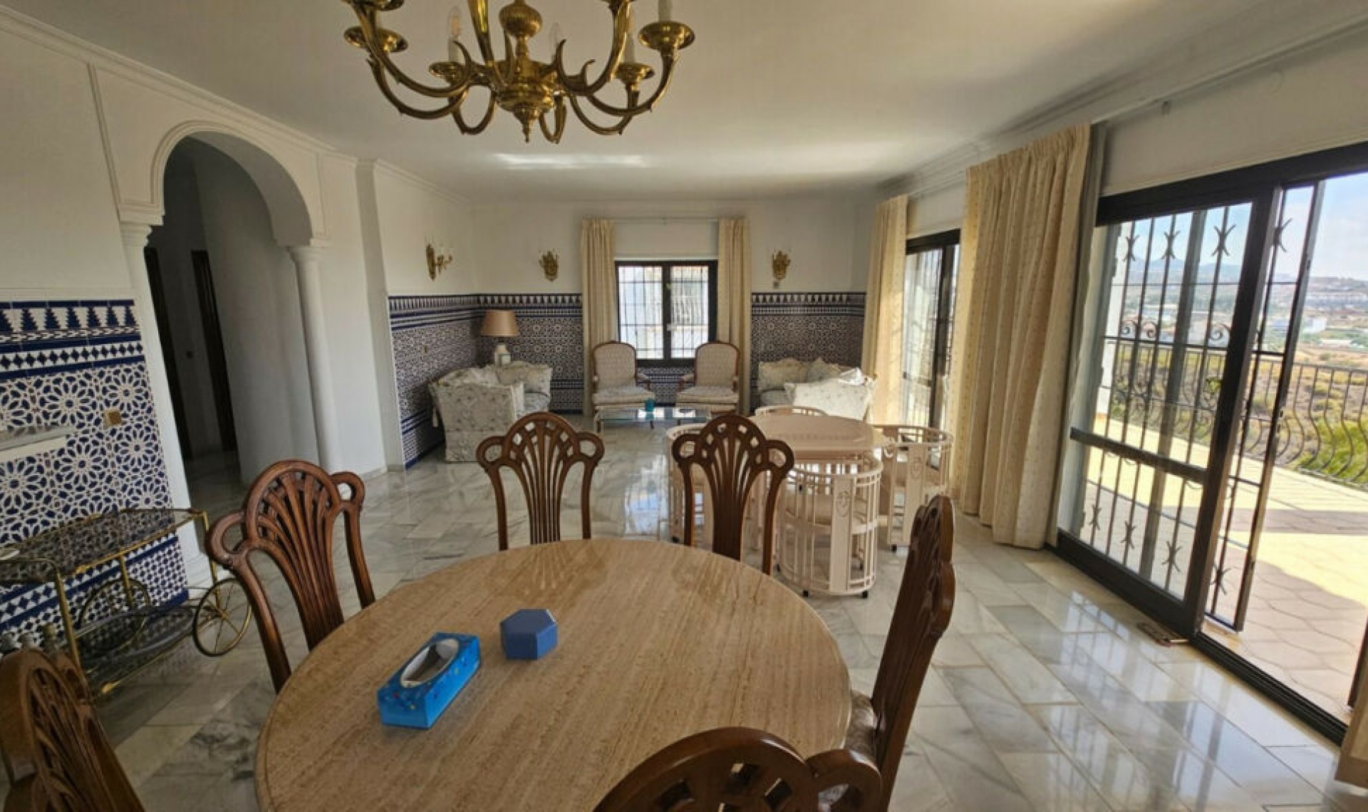Resale - House -
Campo Mijas