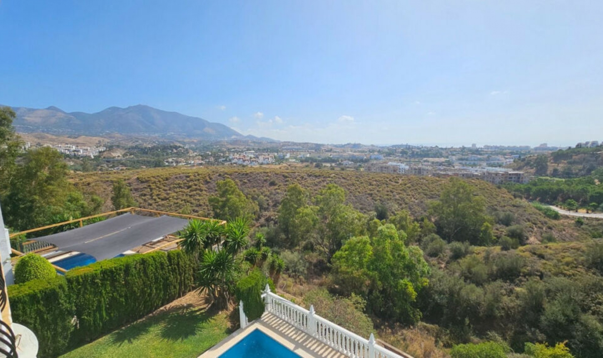 Resale - House -
Campo Mijas