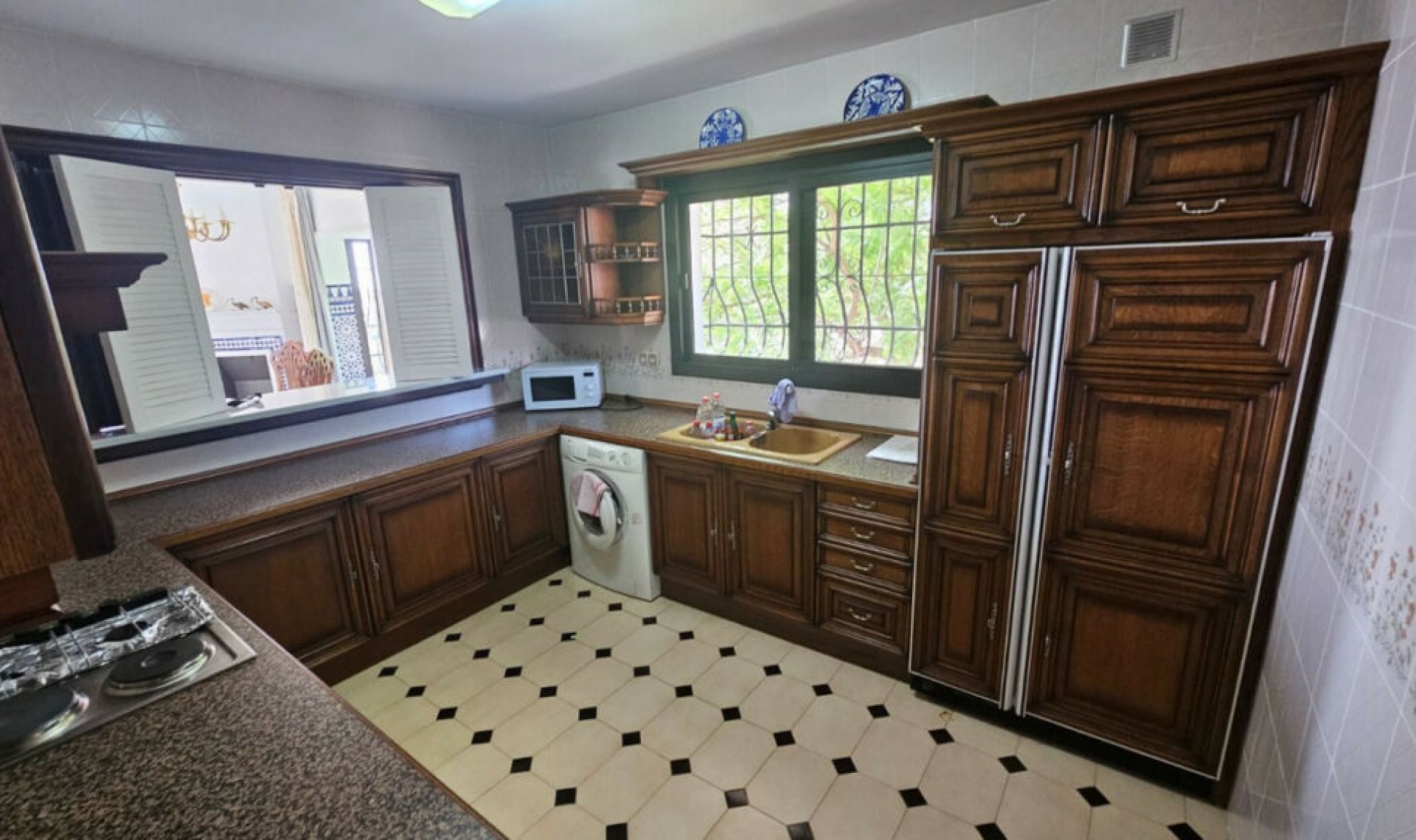 Resale - House -
Campo Mijas