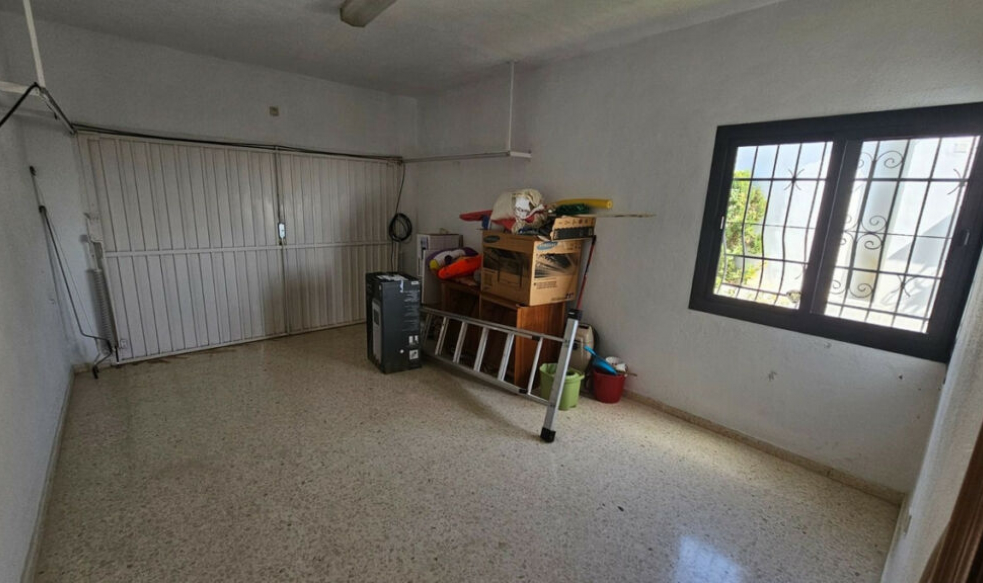 Resale - House -
Campo Mijas