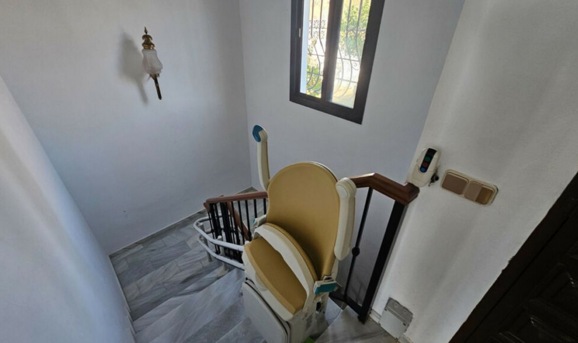 Resale - House -
Campo Mijas