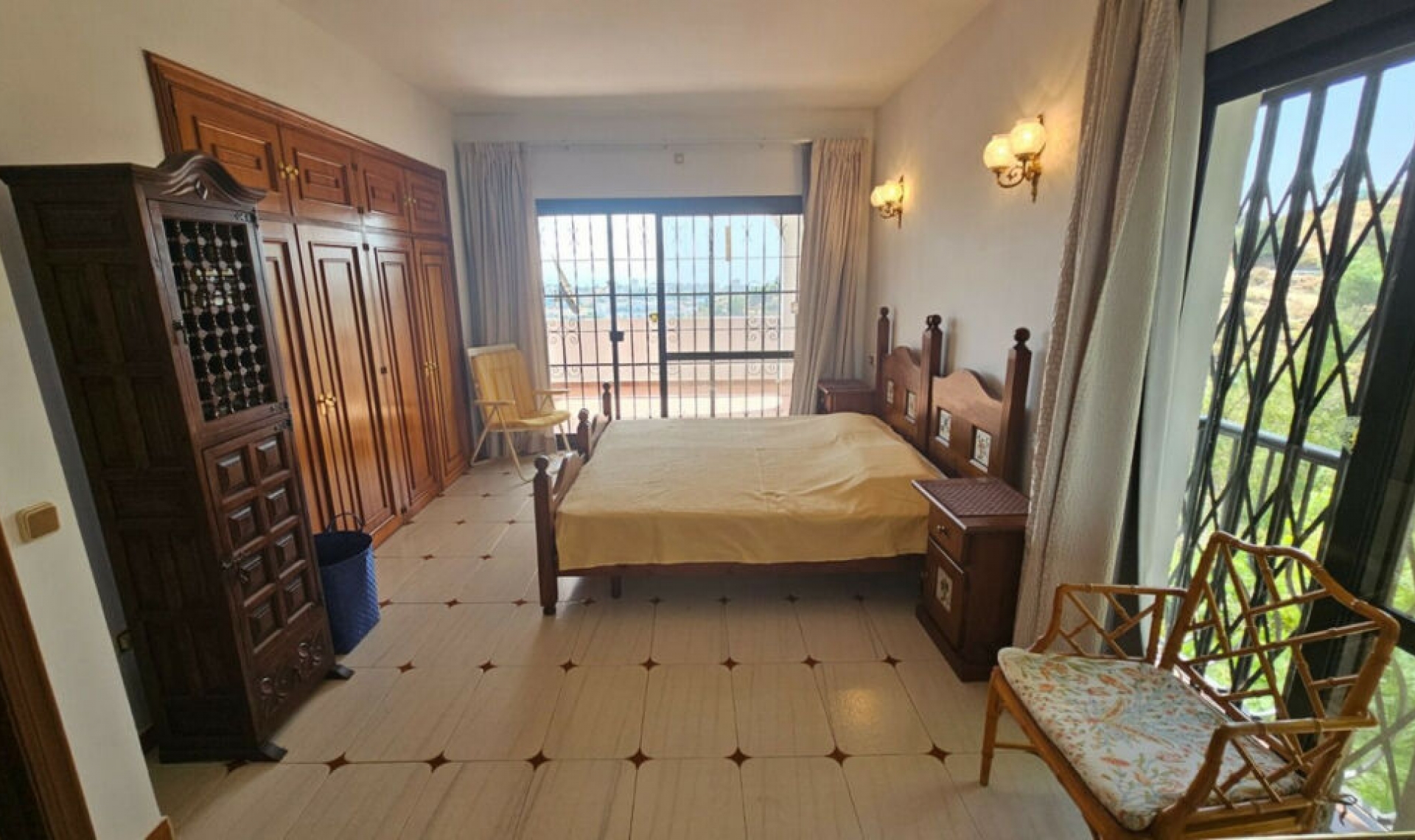 Resale - House -
Campo Mijas