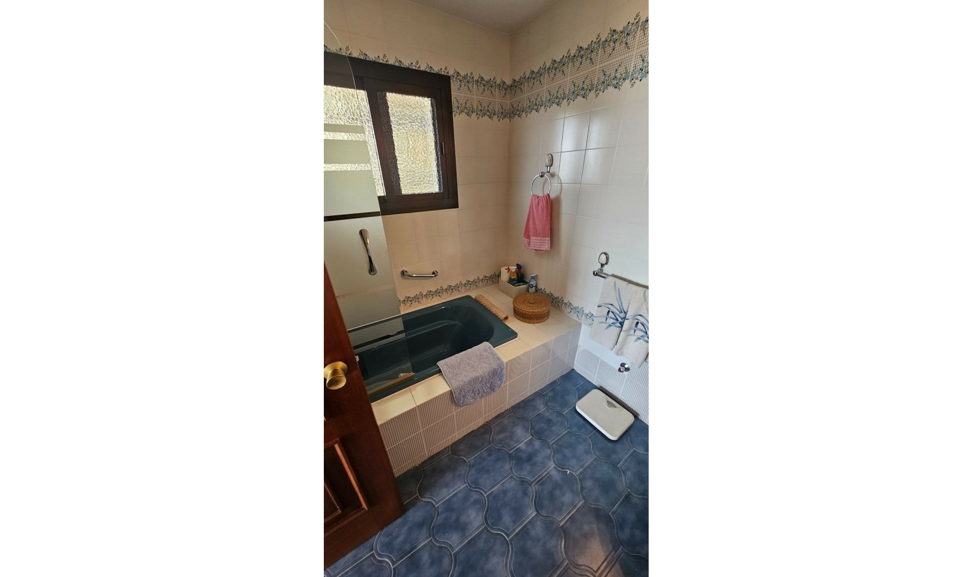 Resale - House -
Campo Mijas