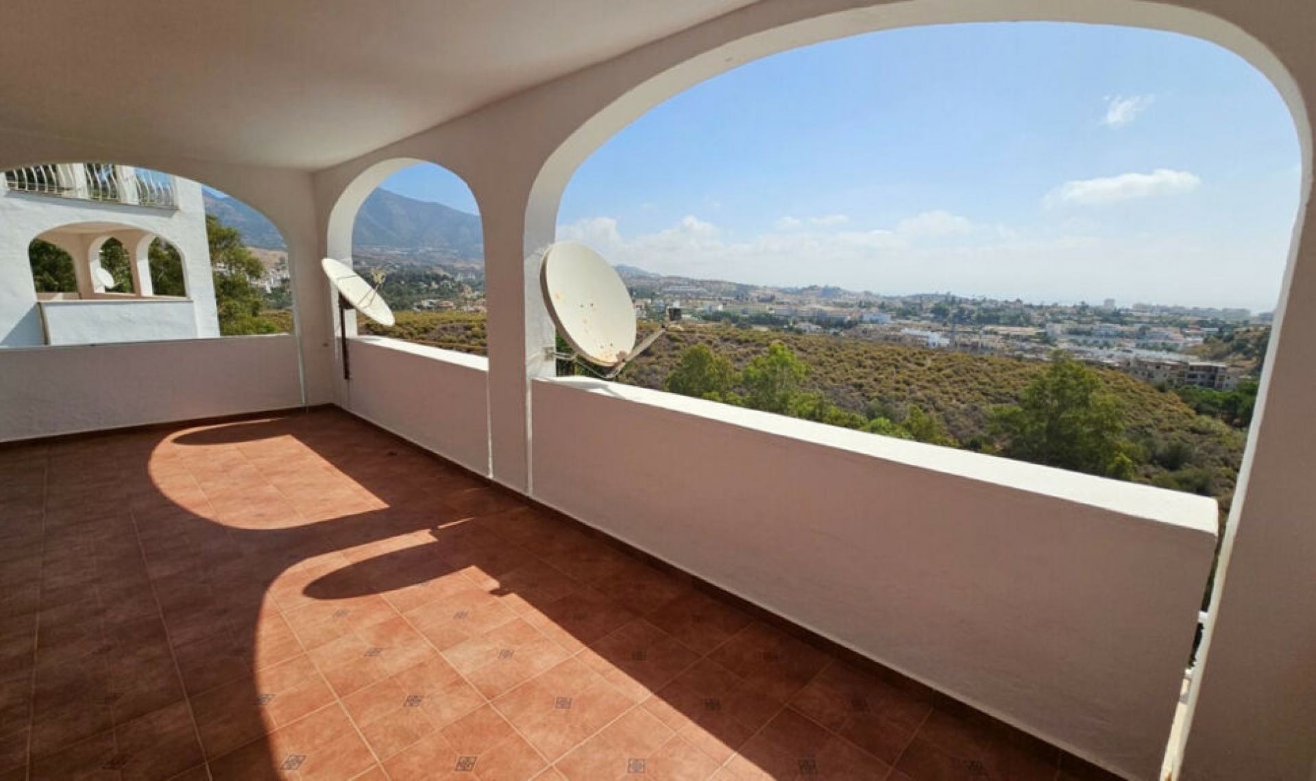 Resale - House -
Campo Mijas