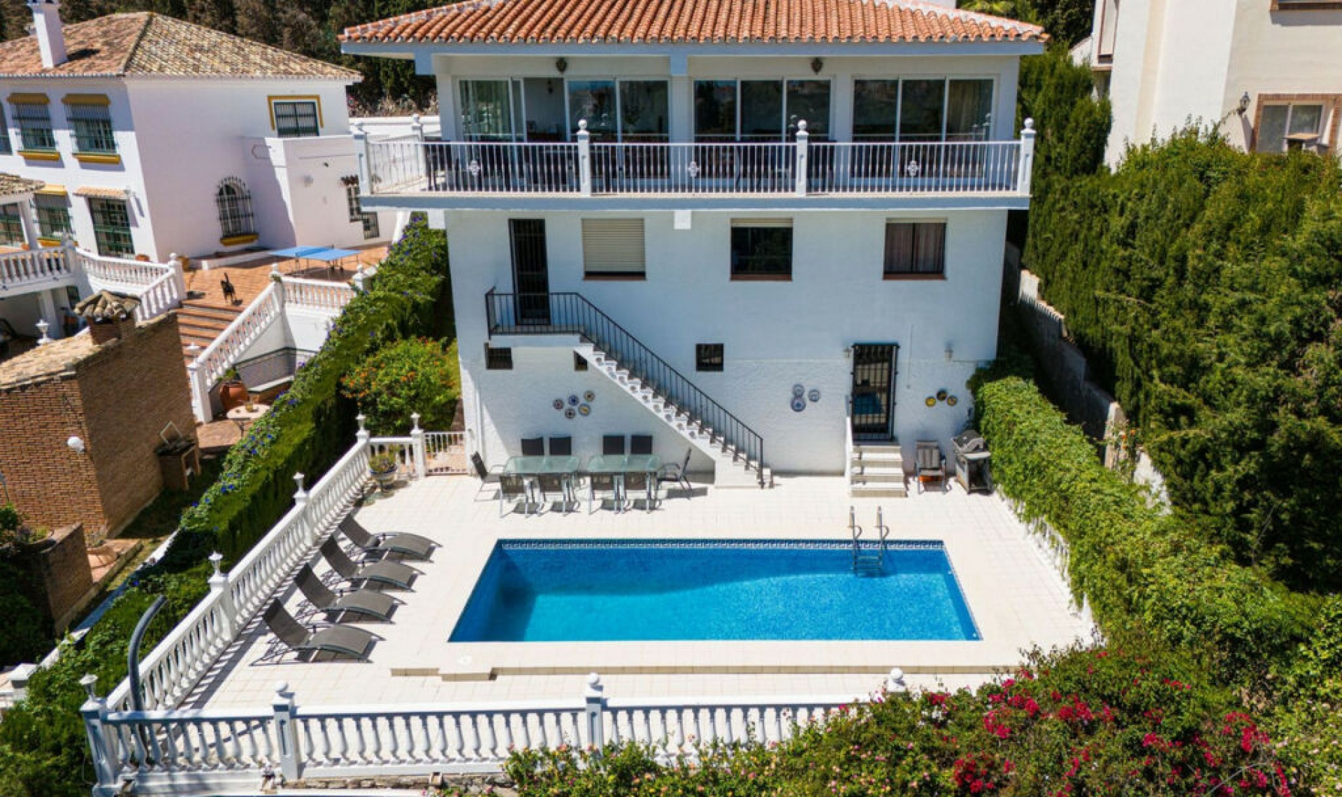 Resale - House -
Campo Mijas