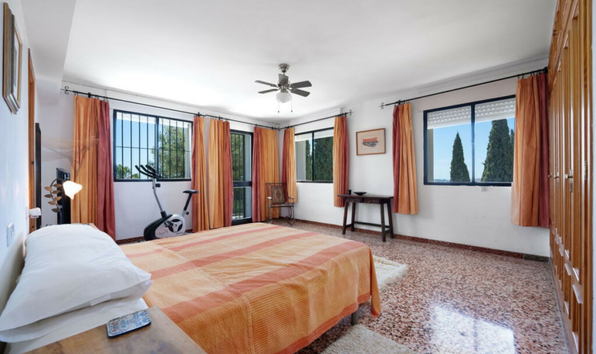 Resale - House -
Campo Mijas