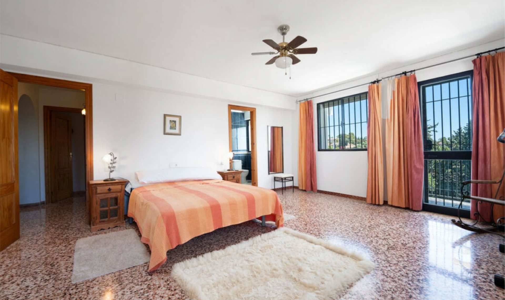 Resale - House -
Campo Mijas