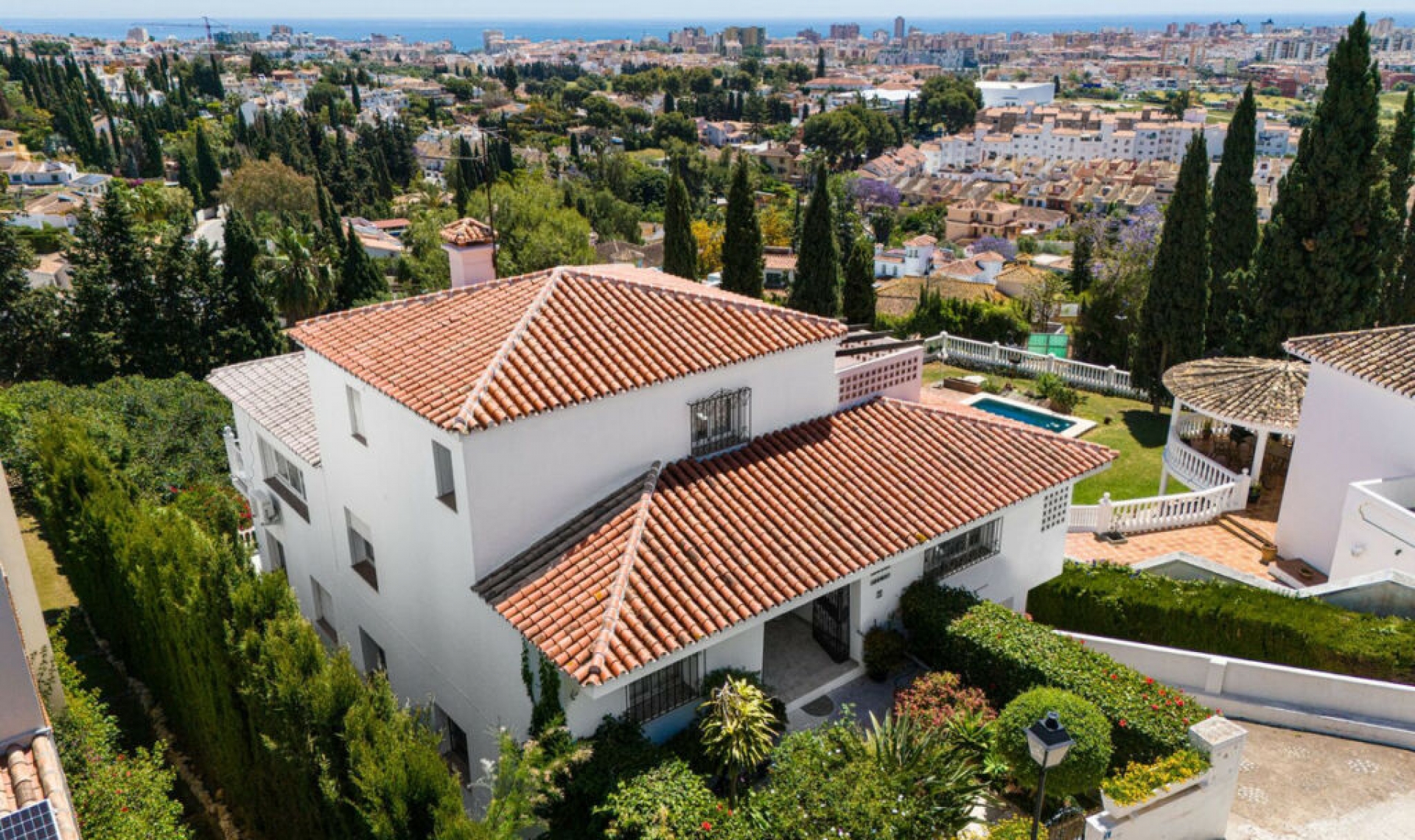 Resale - House -
Campo Mijas