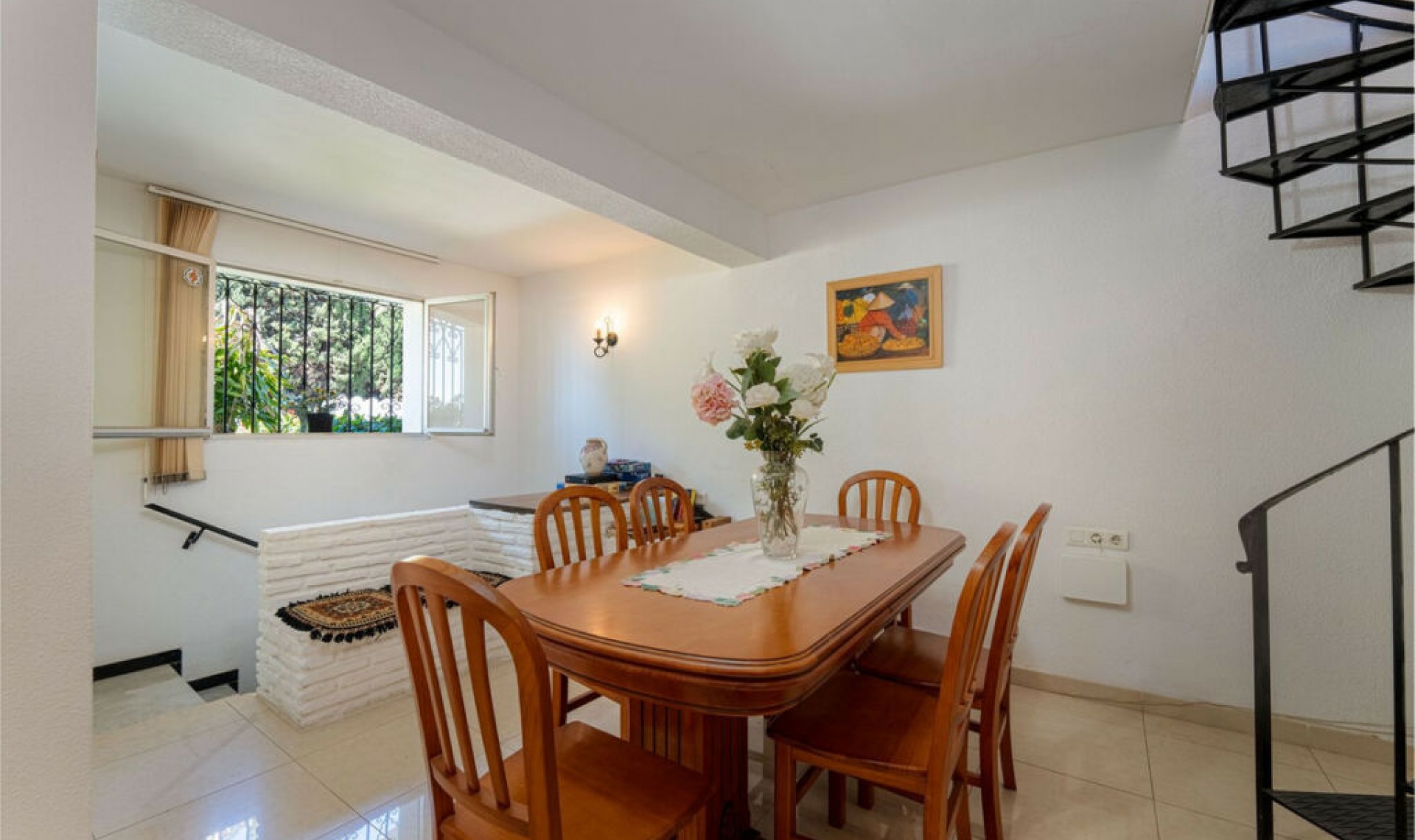 Resale - House -
Campo Mijas
