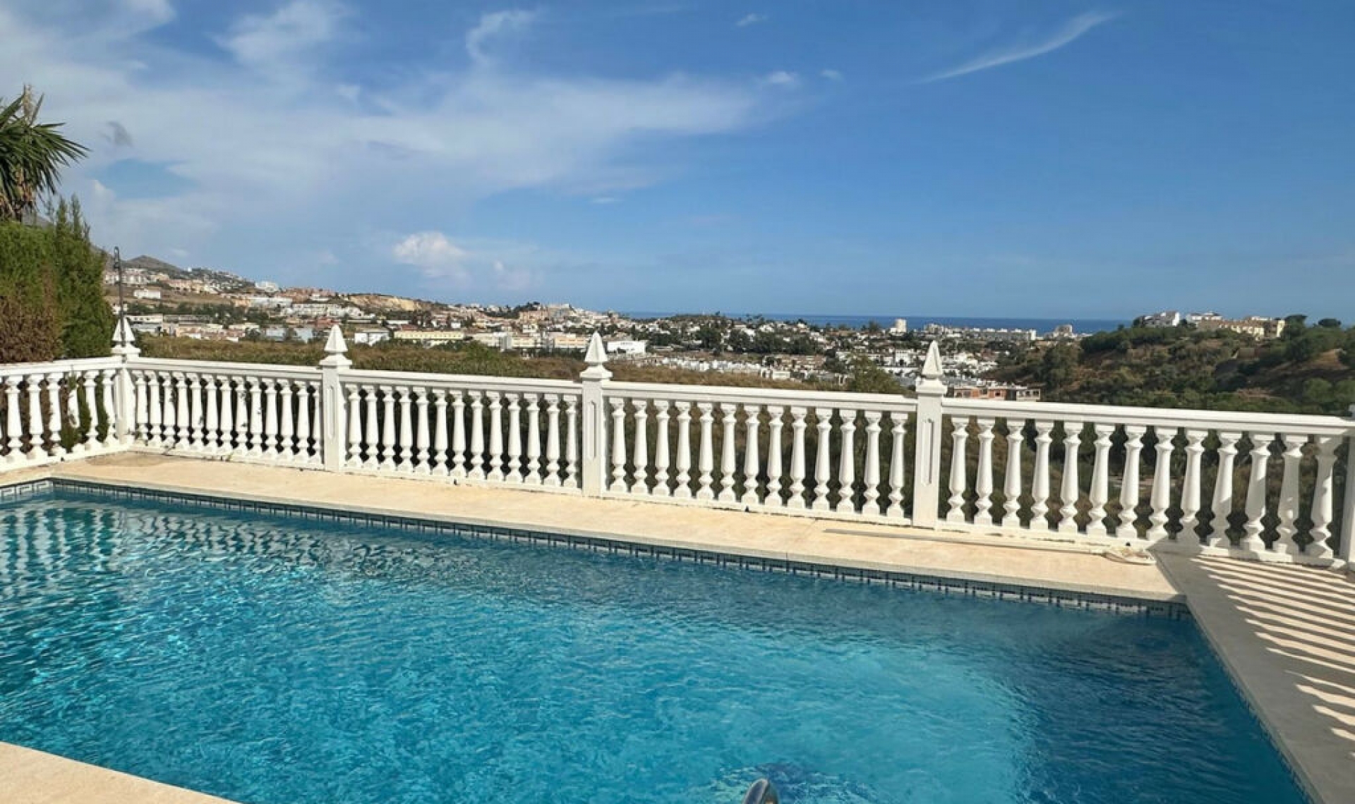 Resale - House -
Campo Mijas