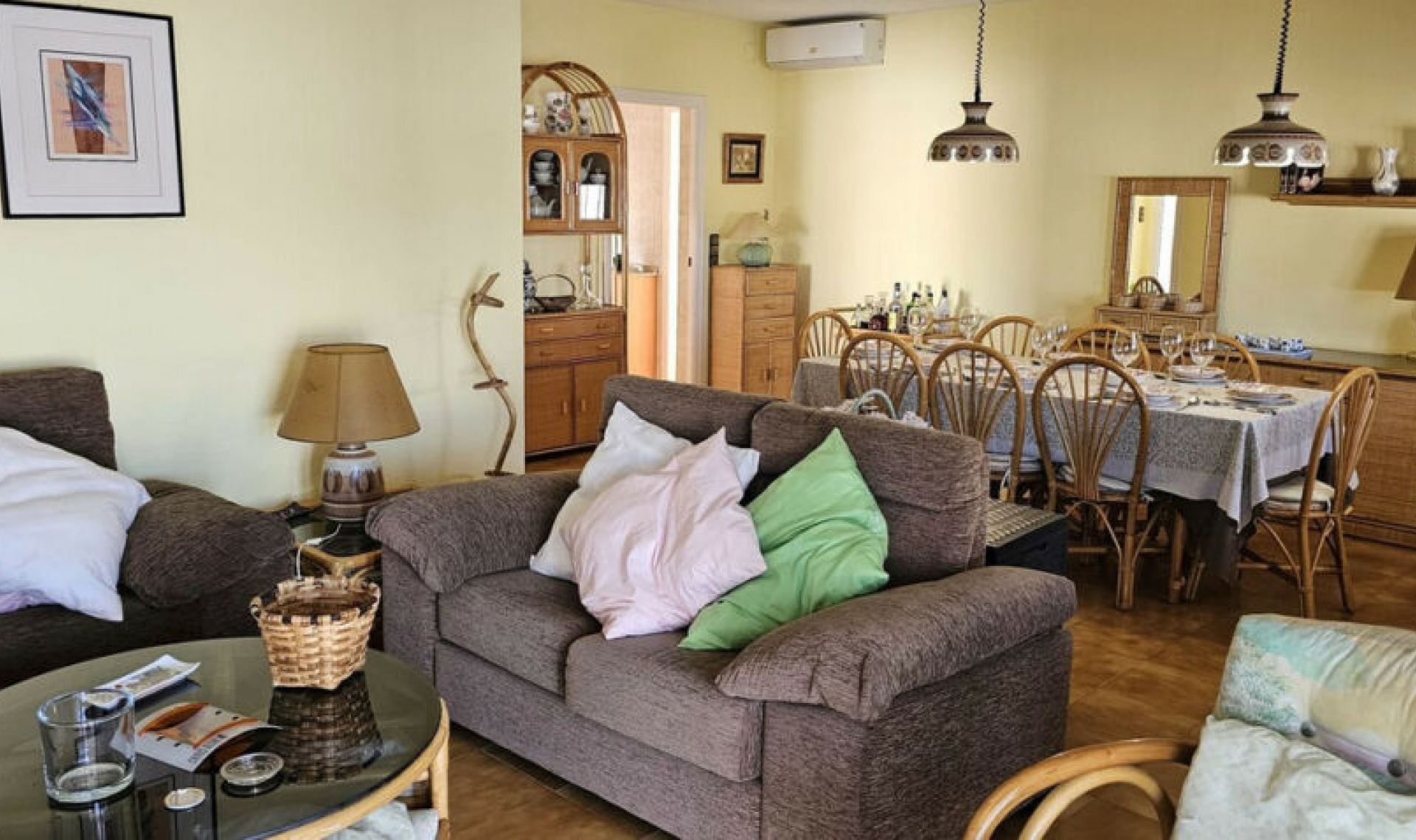 Resale - House -
Campoamor