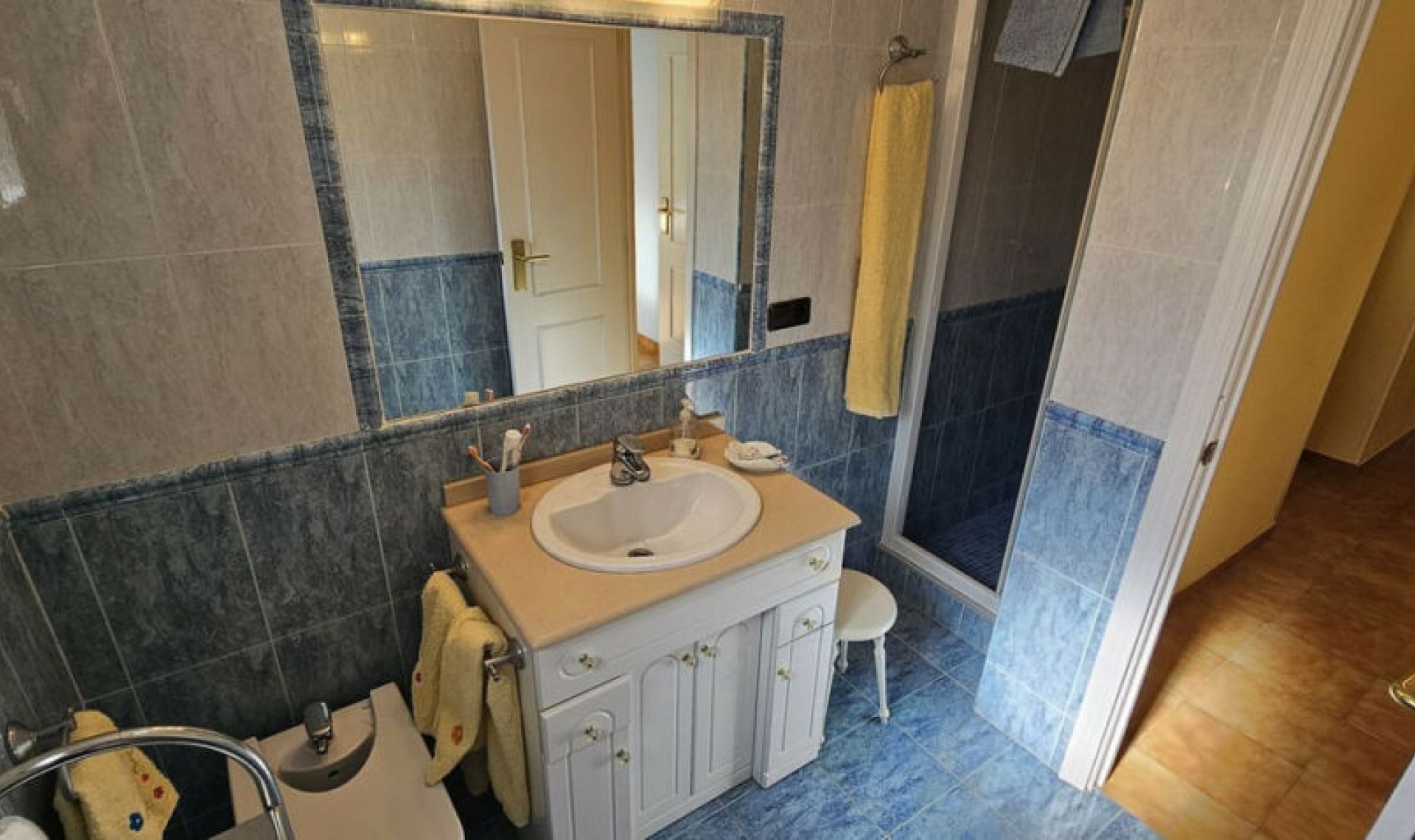 Resale - House -
Campoamor