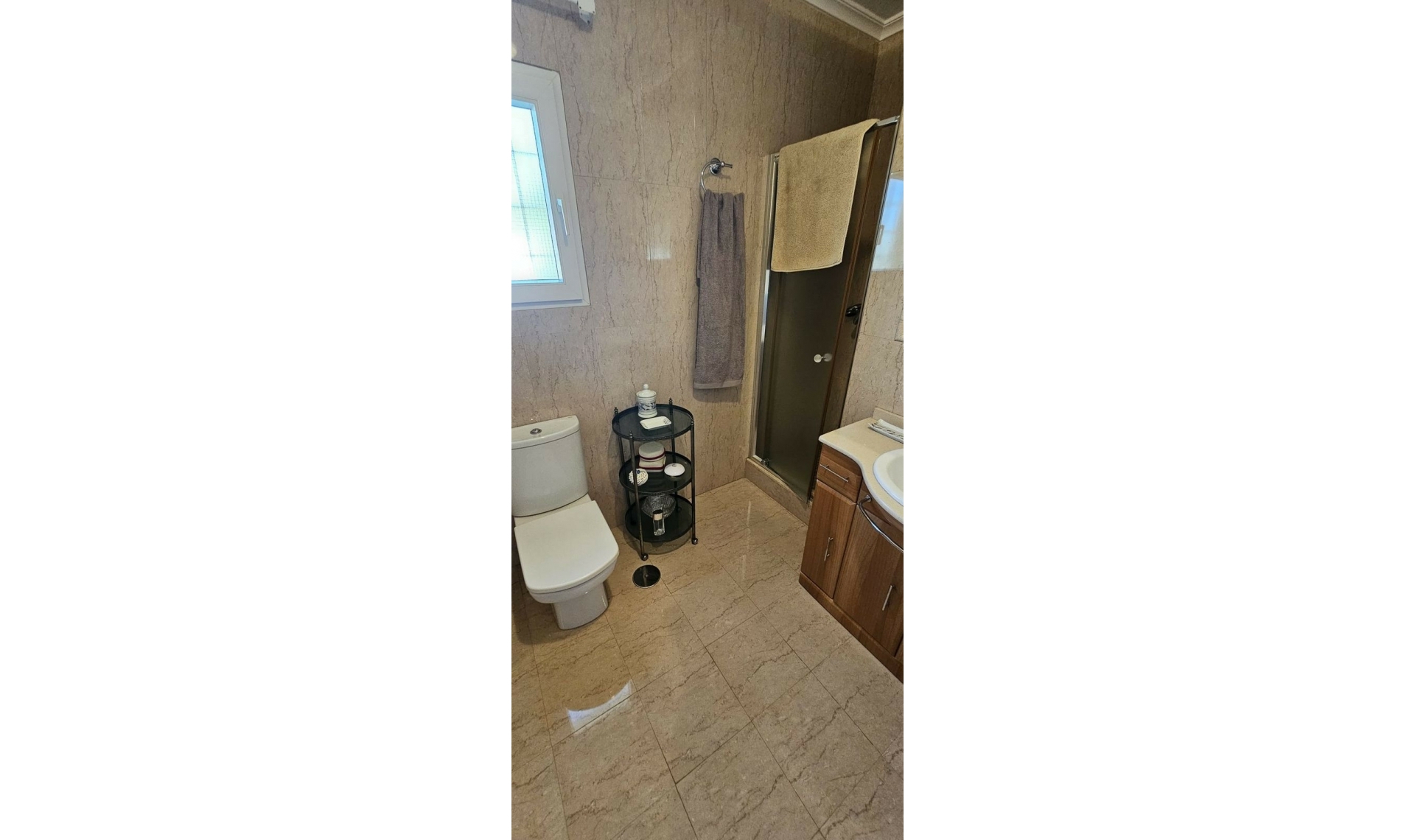 Resale - House -
Campoamor