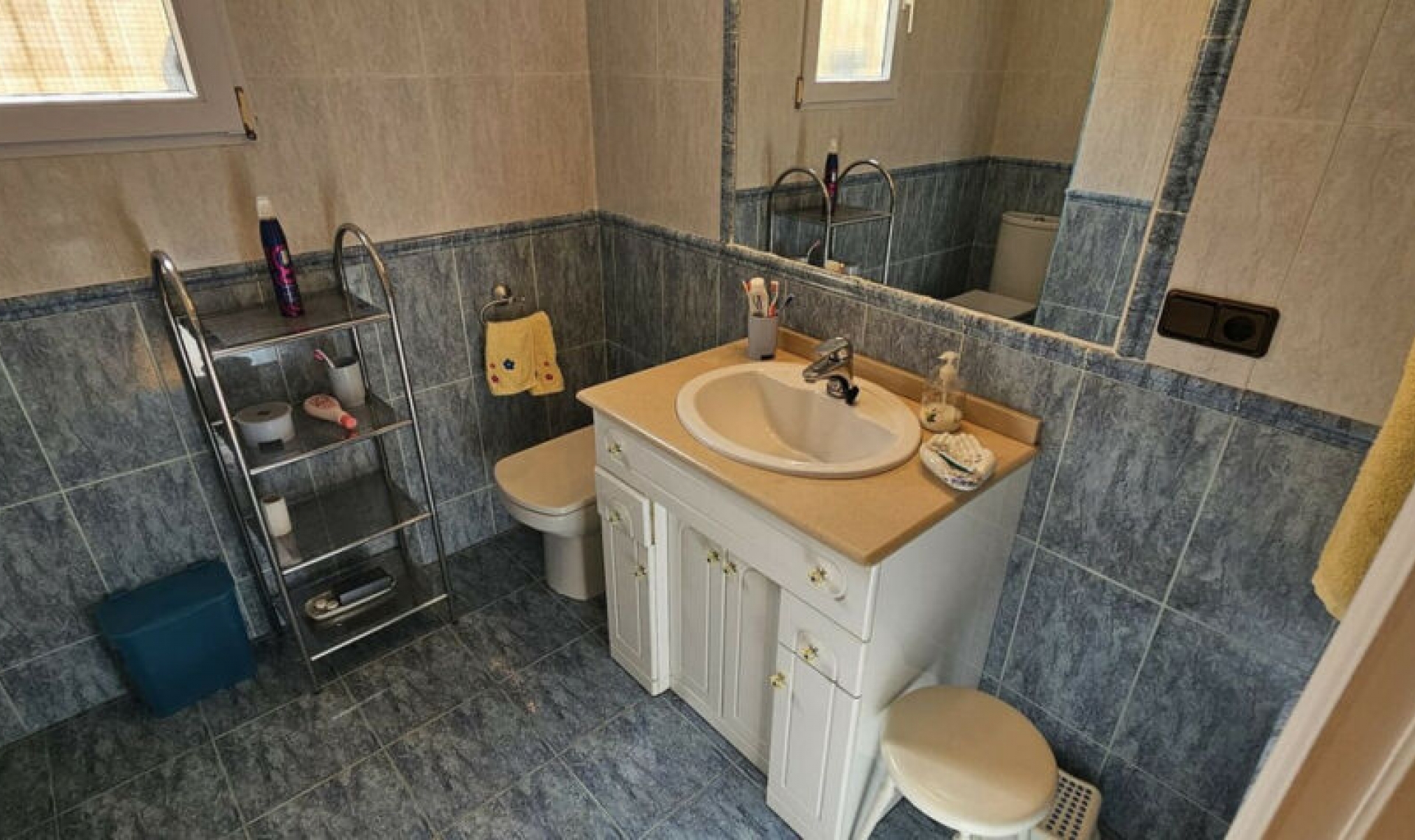 Resale - House -
Campoamor