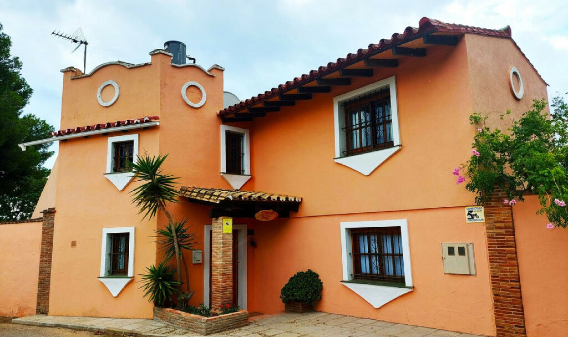 Resale - House -
Cancelada