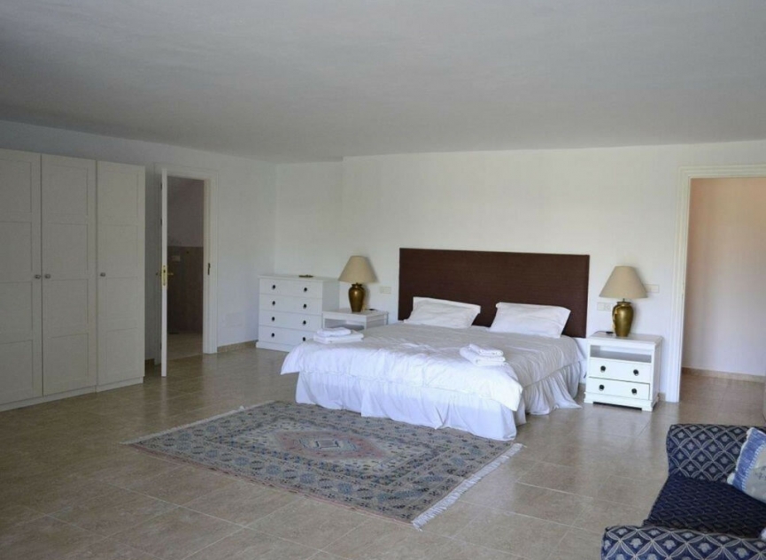 Resale - House -
Cancelada