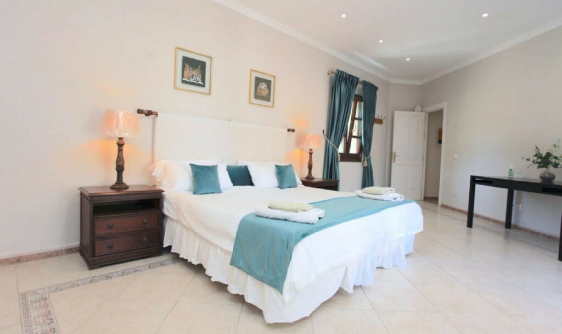 Resale - House -
Cancelada