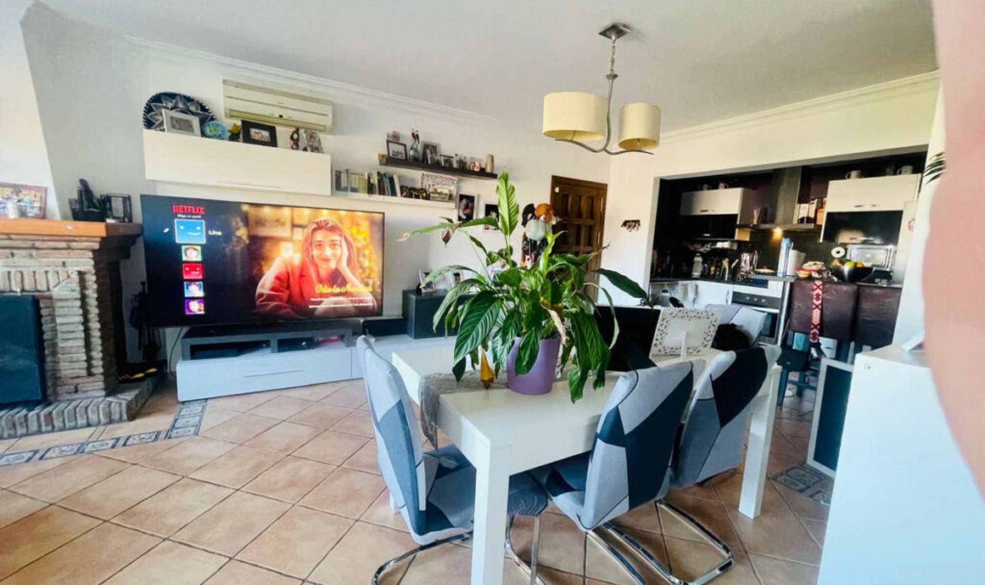 Resale - House -
Cancelada