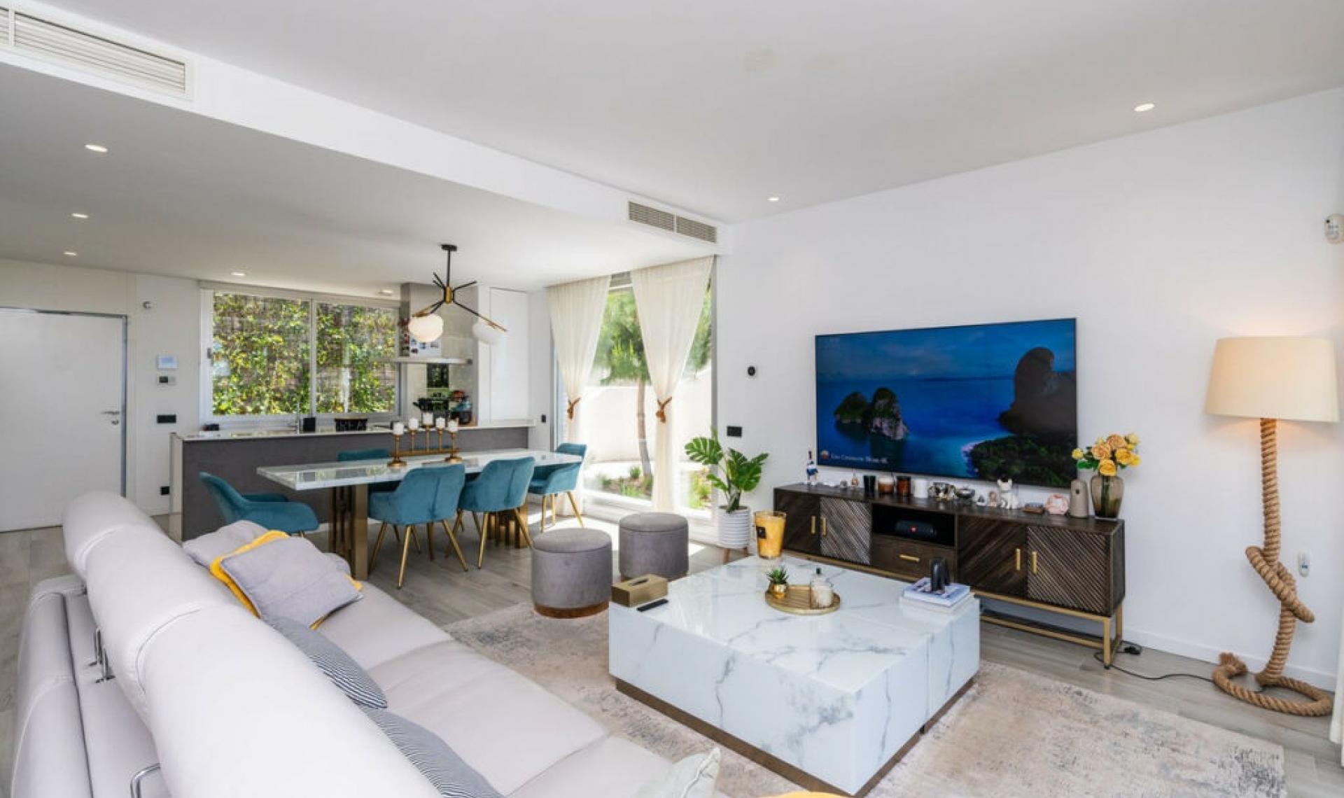 Resale - House -
Cancelada