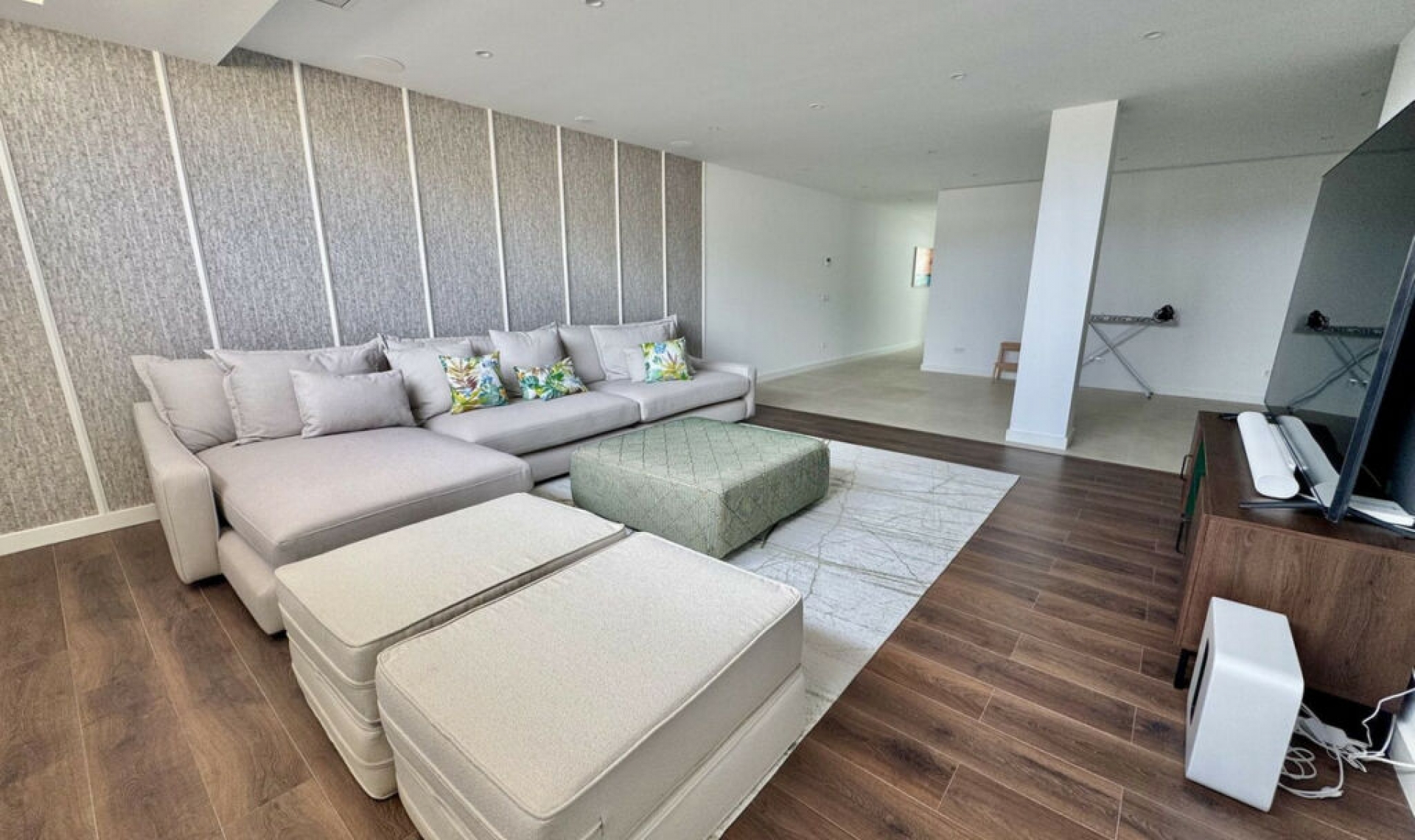 Resale - House -
Cancelada