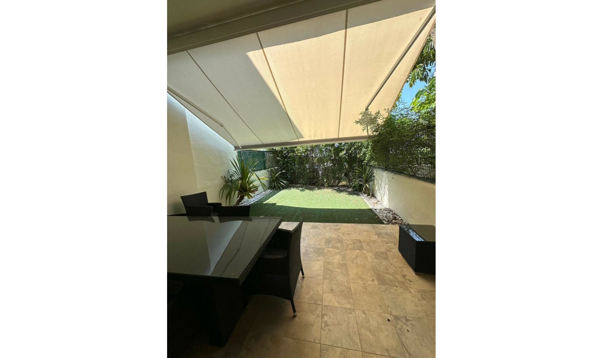 Resale - House -
Cancelada