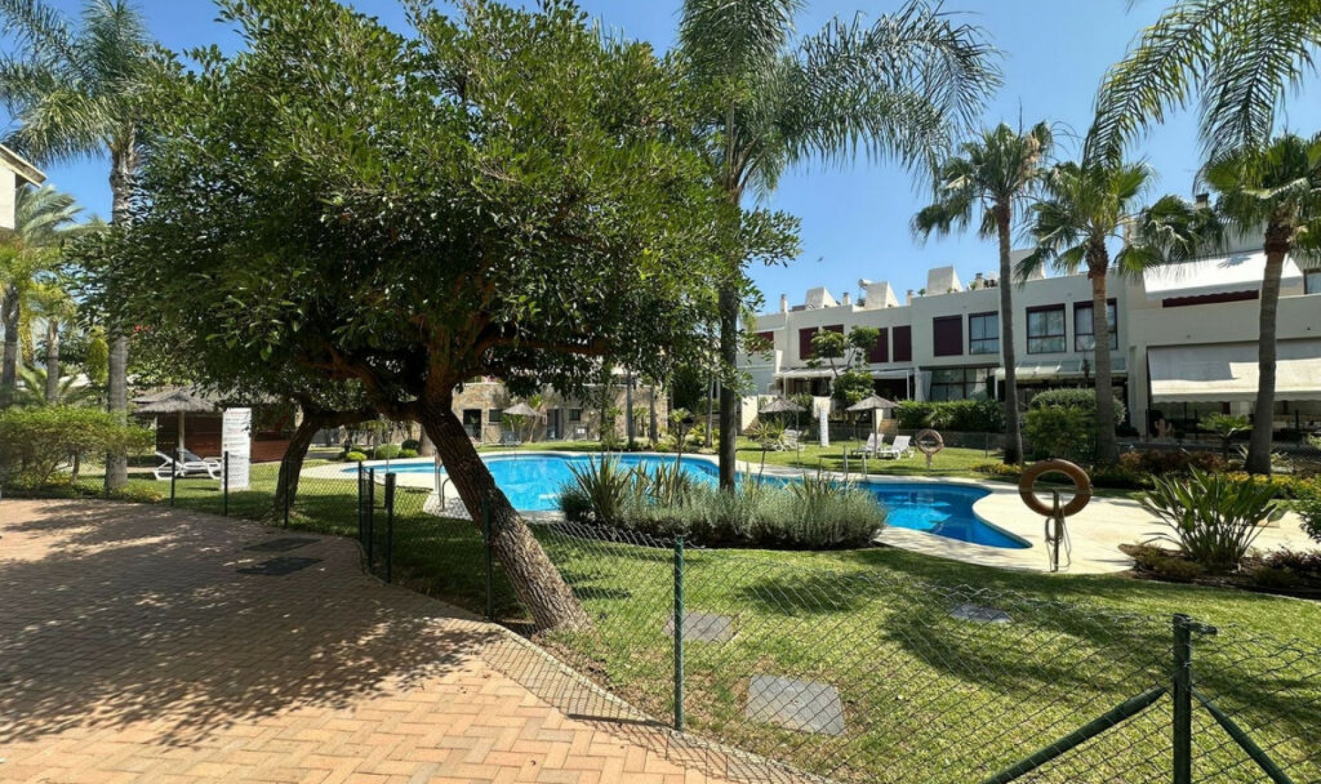 Resale - House -
Cancelada