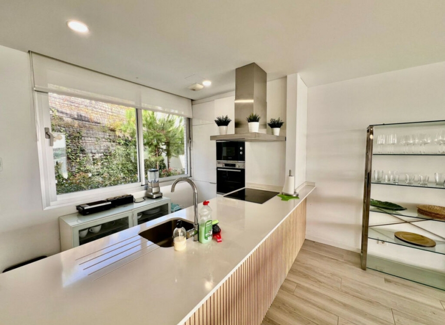 Resale - House -
Cancelada