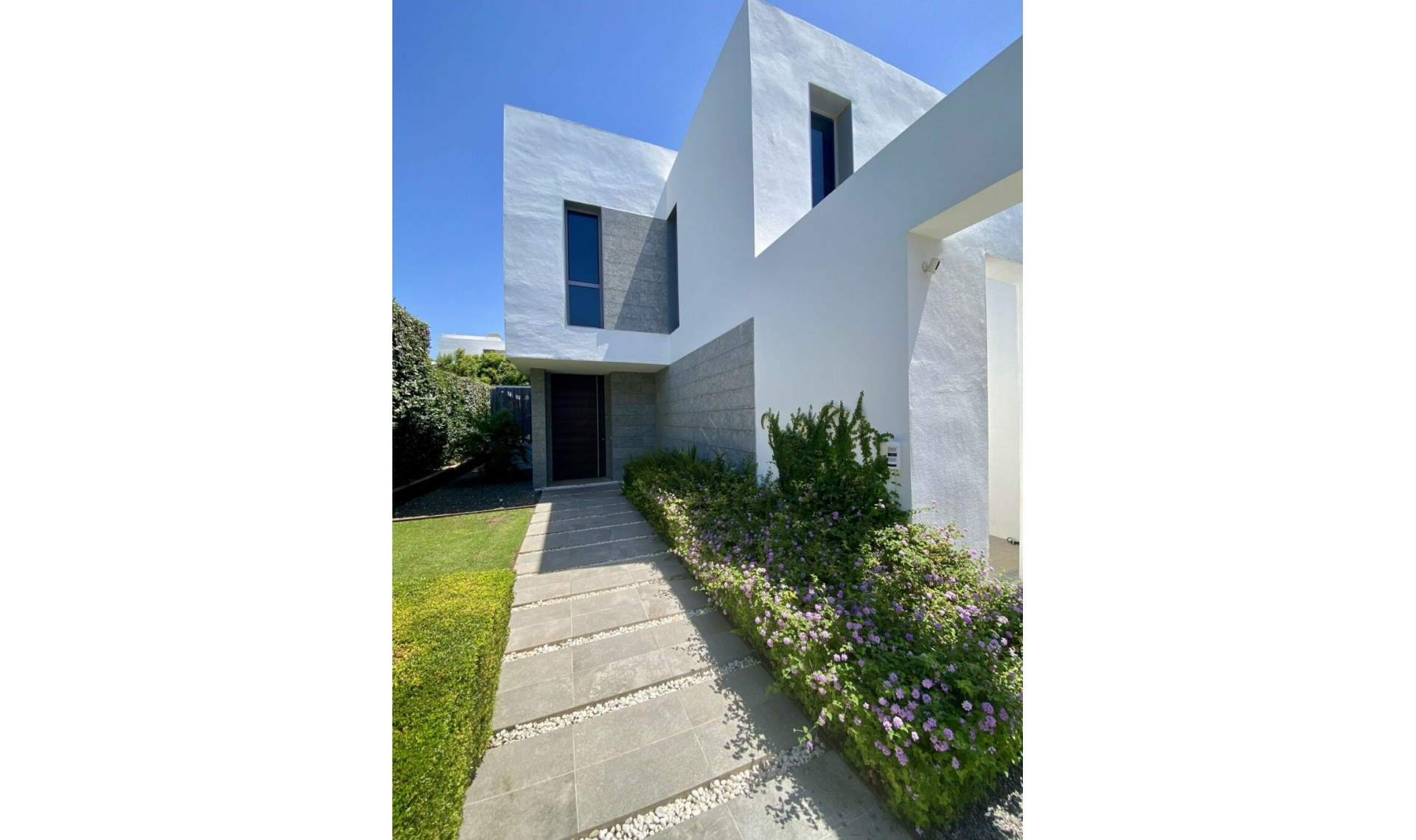 Resale - House -
Cancelada