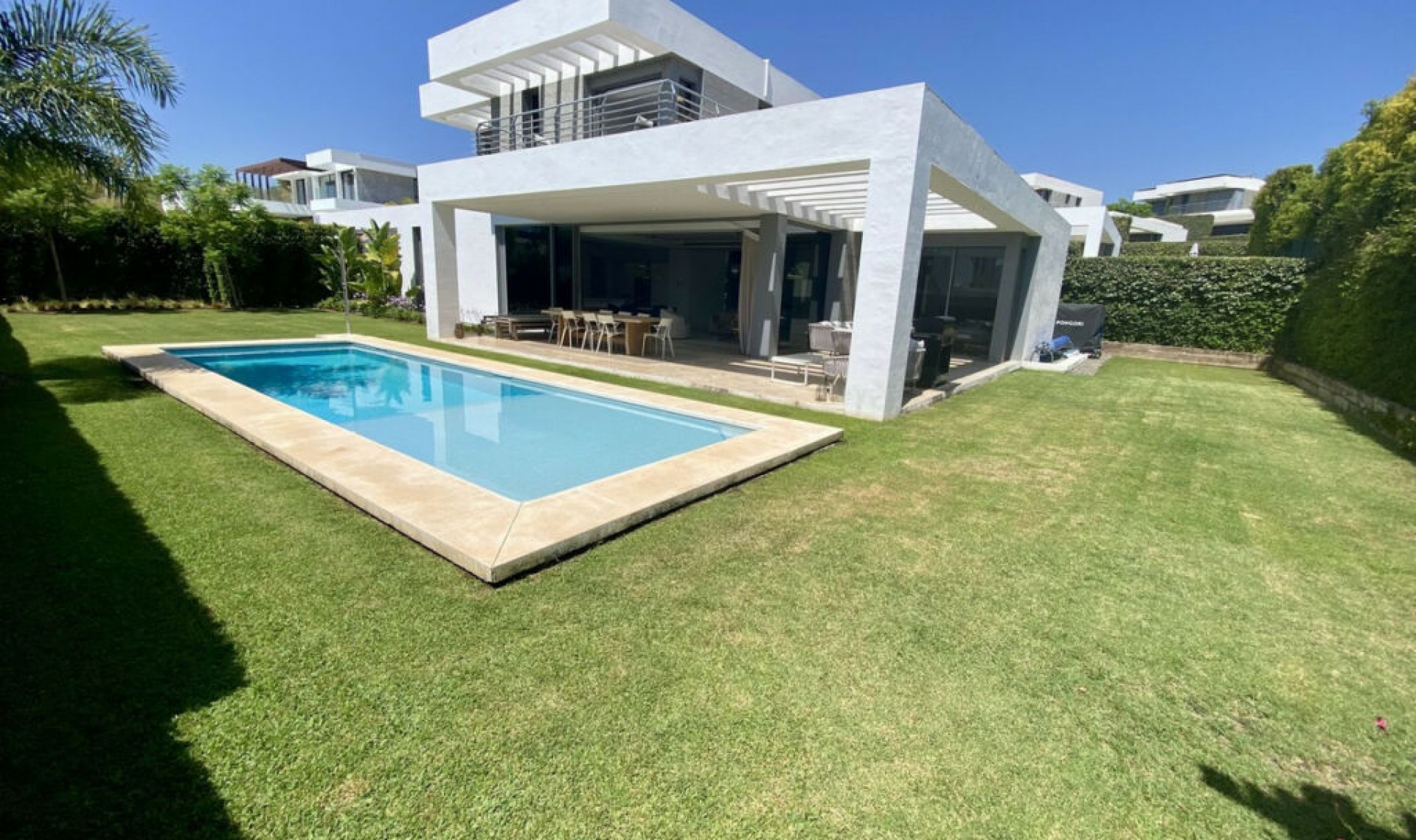 Resale - House -
Cancelada