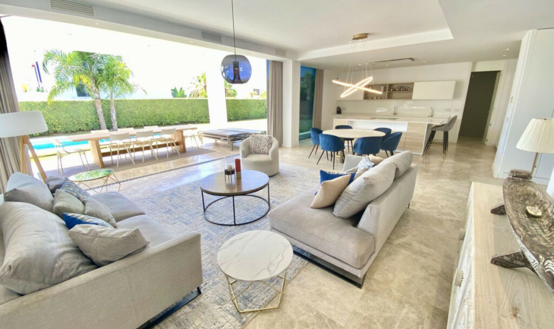 Resale - House -
Cancelada