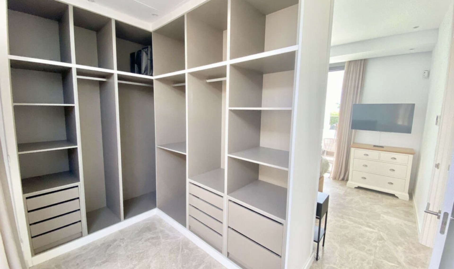 Resale - House -
Cancelada