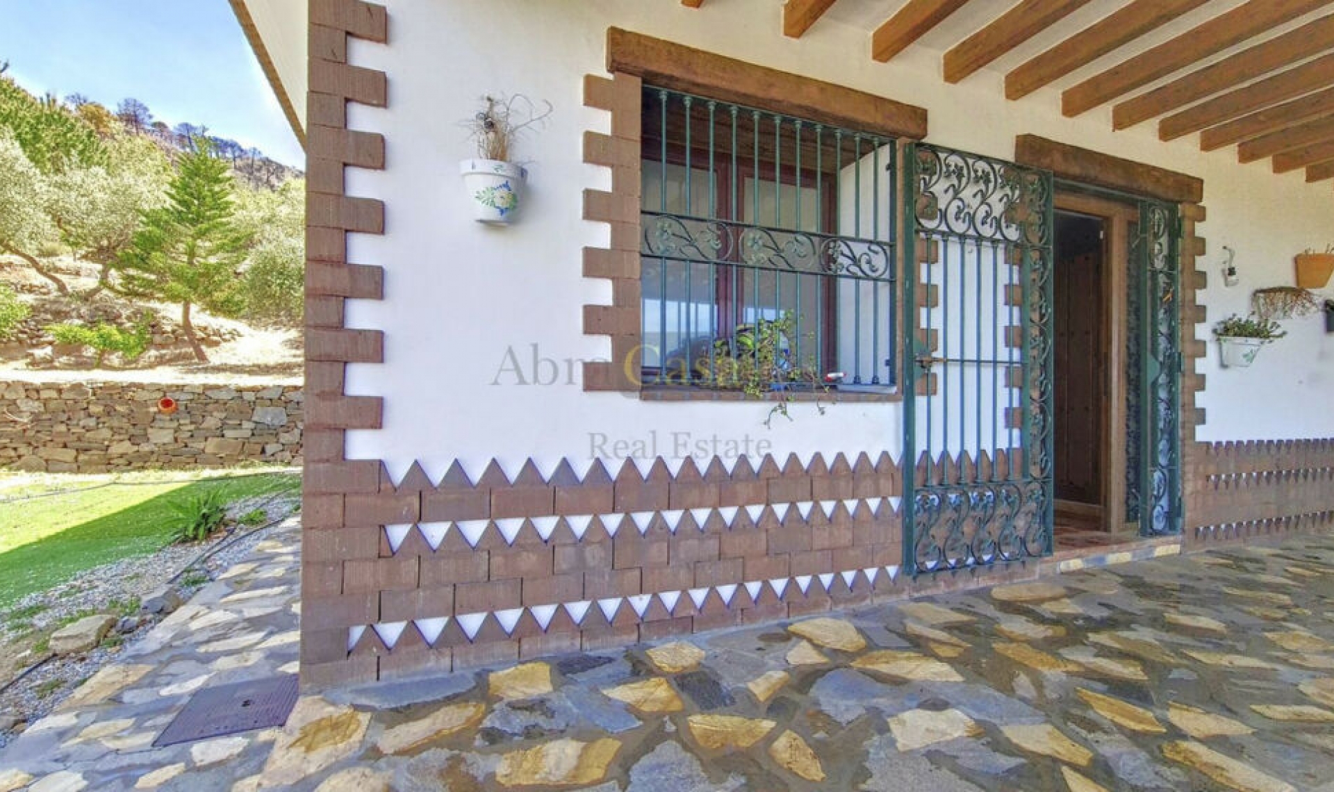 Resale - House -
Canillas de Albaida