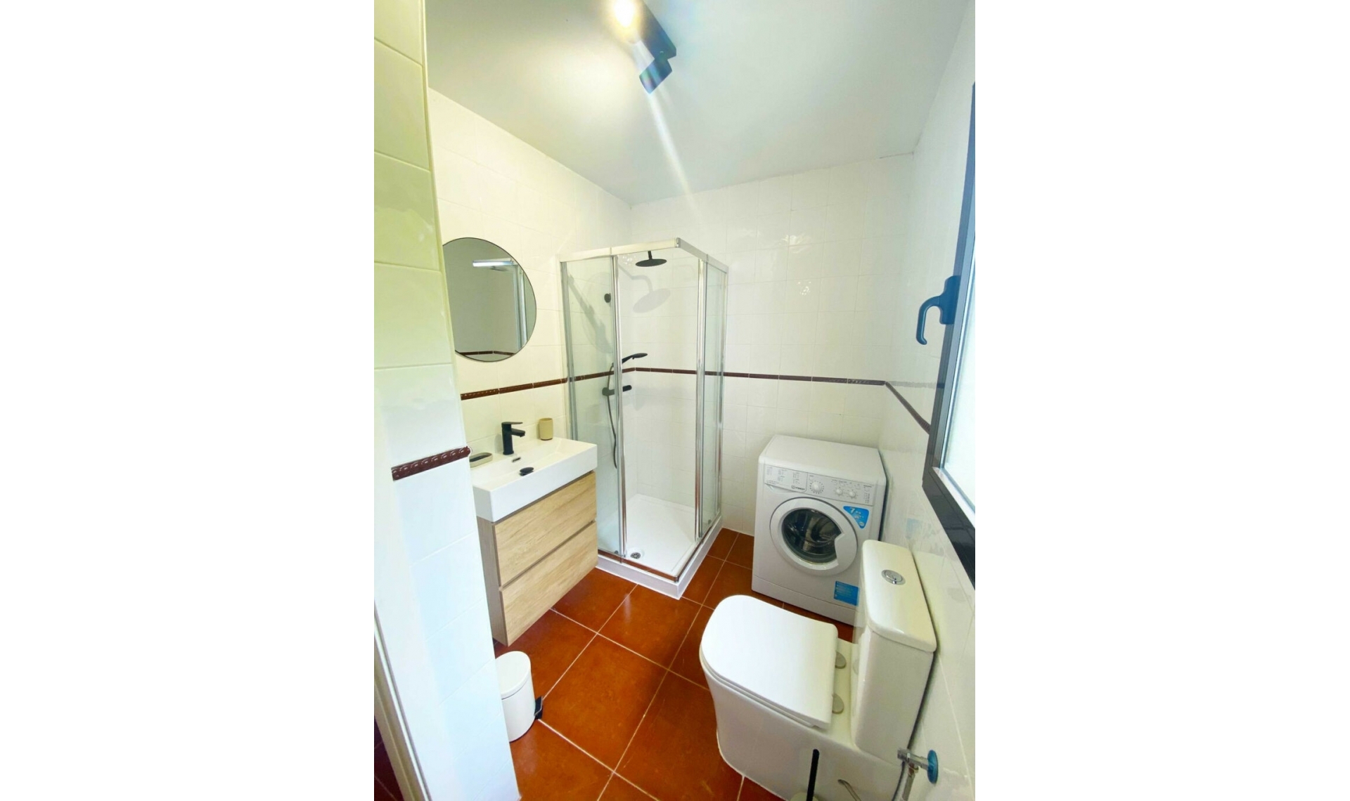 Resale - House -
Casares Playa