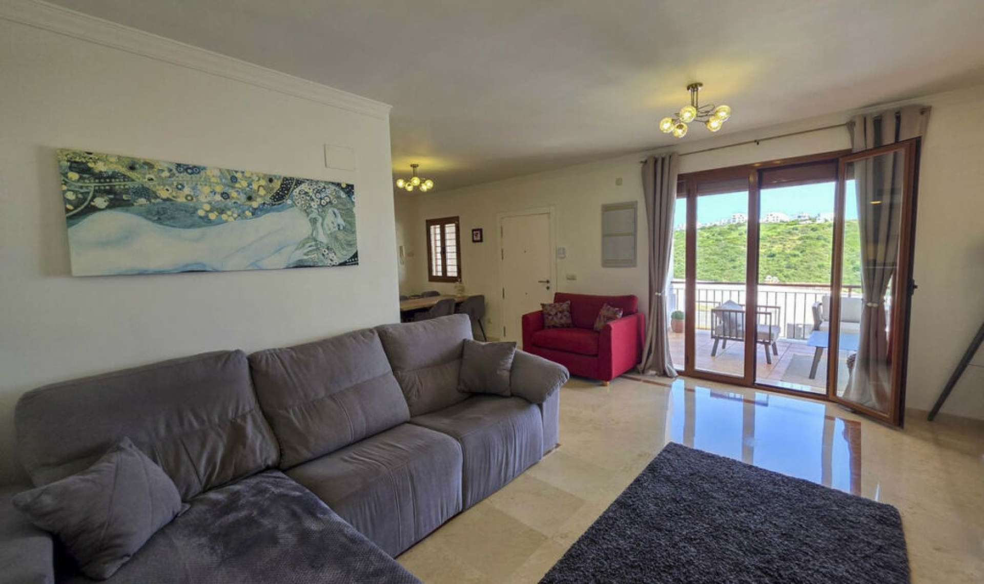 Resale - House -
Casares Playa