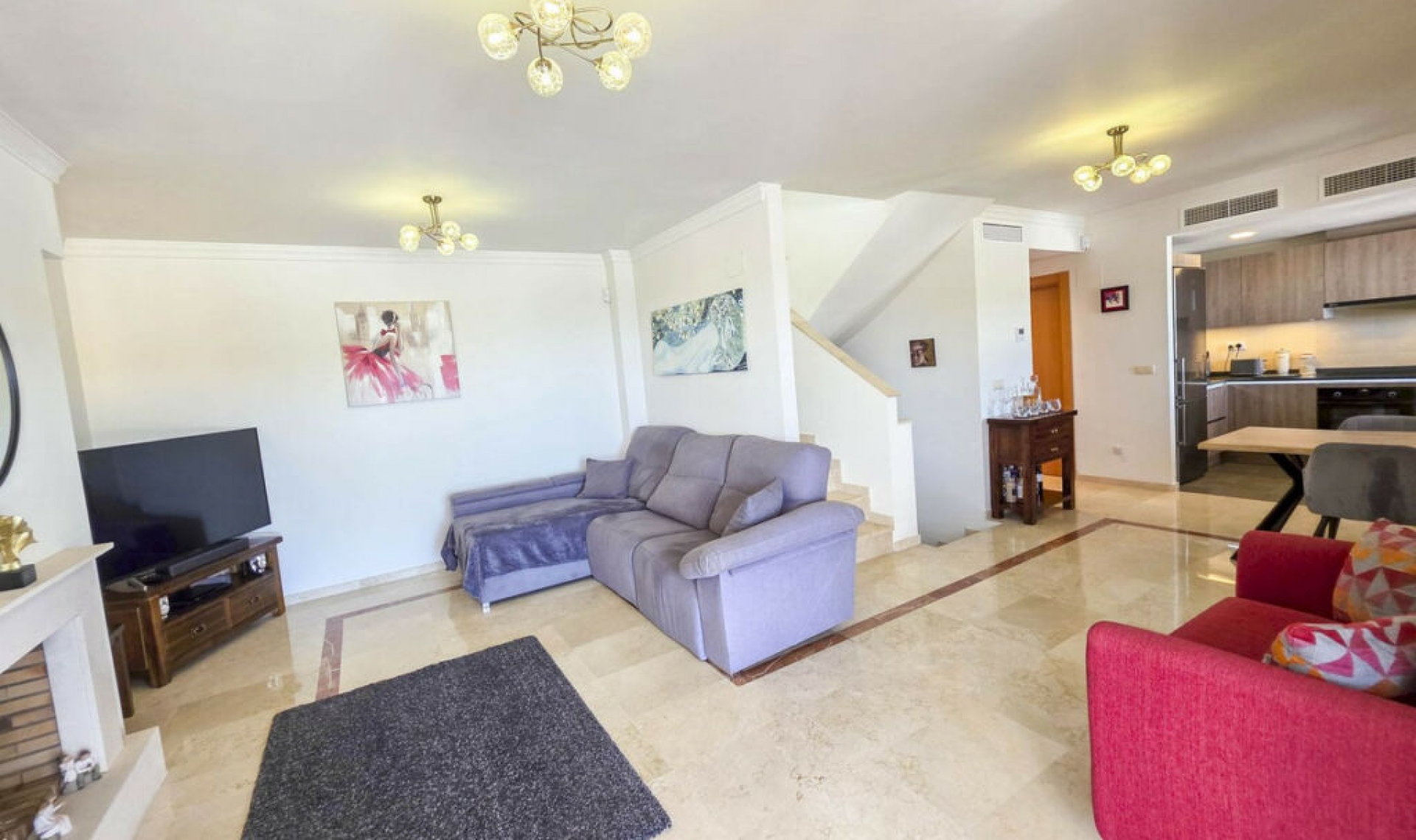 Resale - House -
Casares Playa