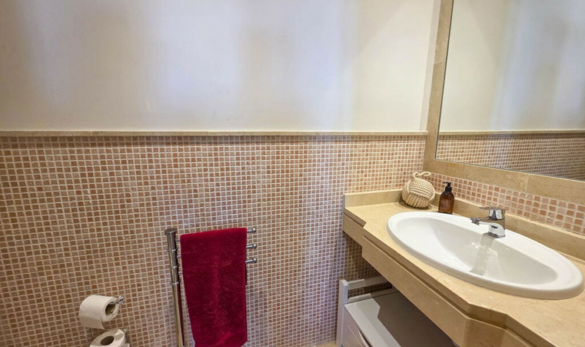 Resale - House -
Casares Playa