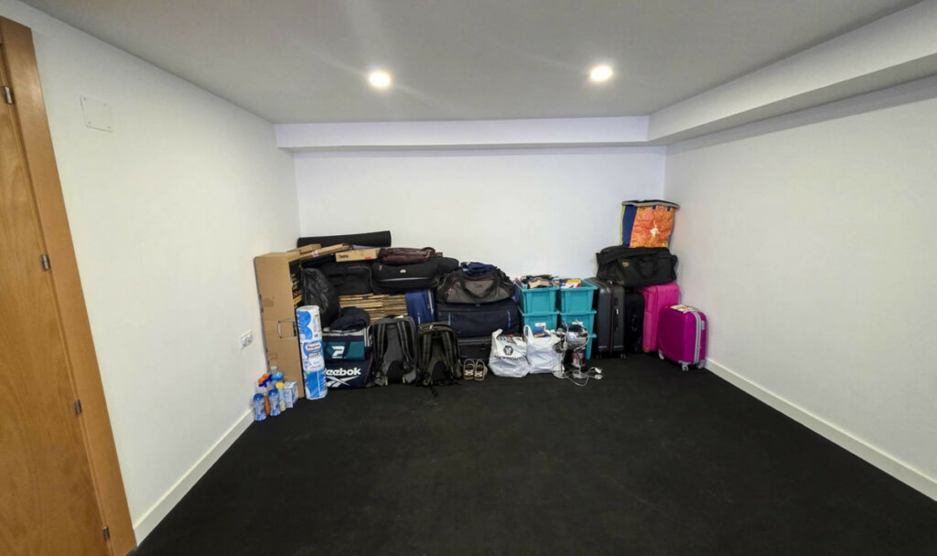 Resale - House -
Casares Playa