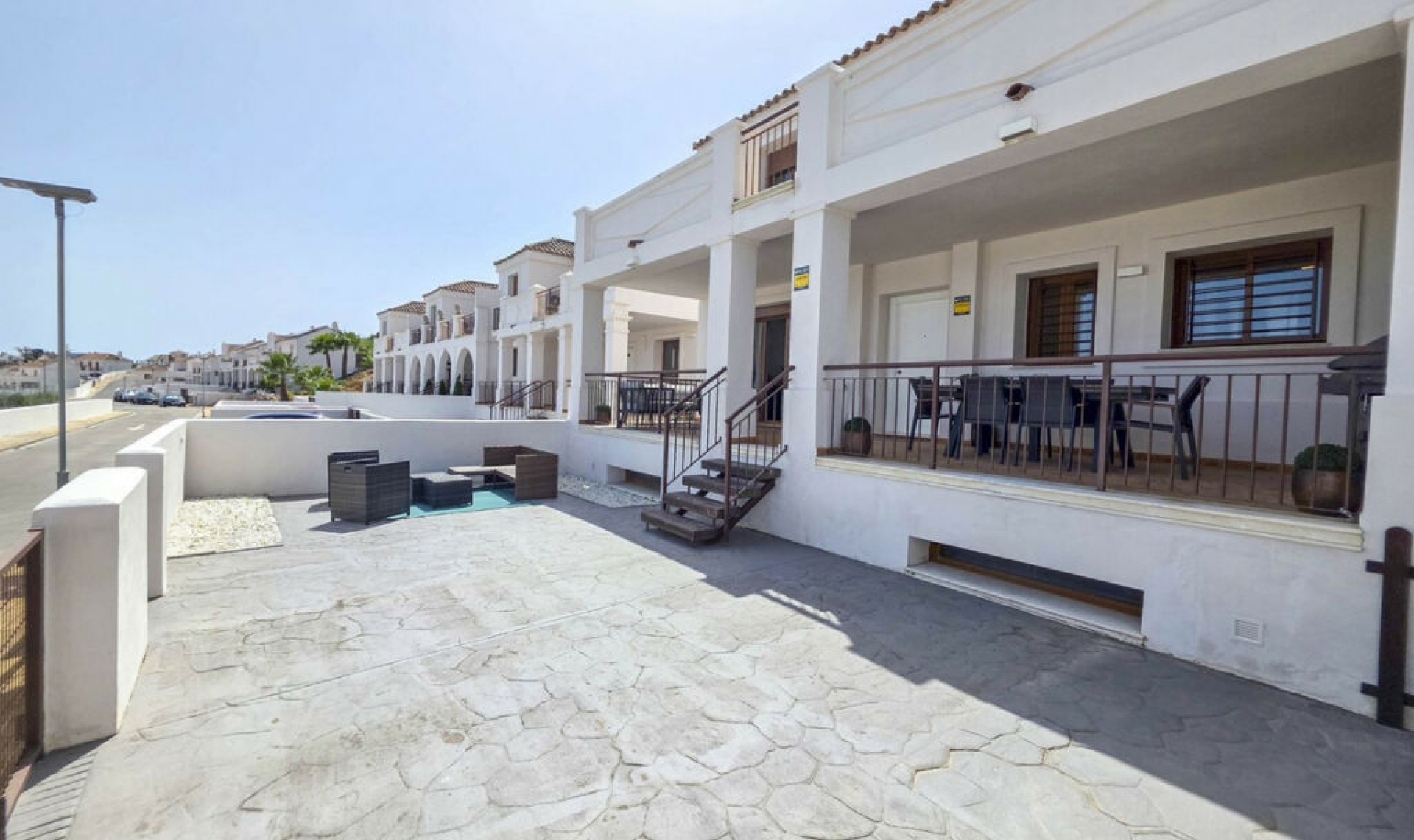 Resale - House -
Casares Playa
